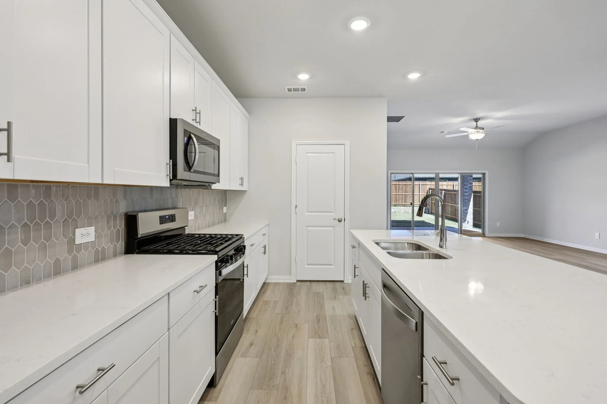 Photo is not of the actual home, but is an inspirational photo of builder’s model home and may depict options, furnishings, and/or decorator features that are not included.