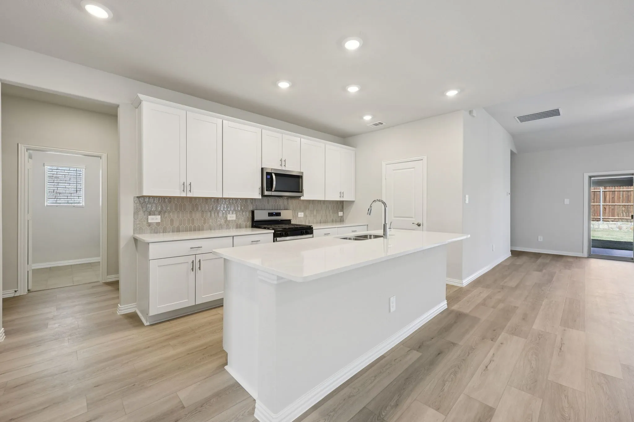 Photo is not of the actual home, but is an inspirational photo of builder’s model home and may depict options, furnishings, and/or decorator features that are not included.
