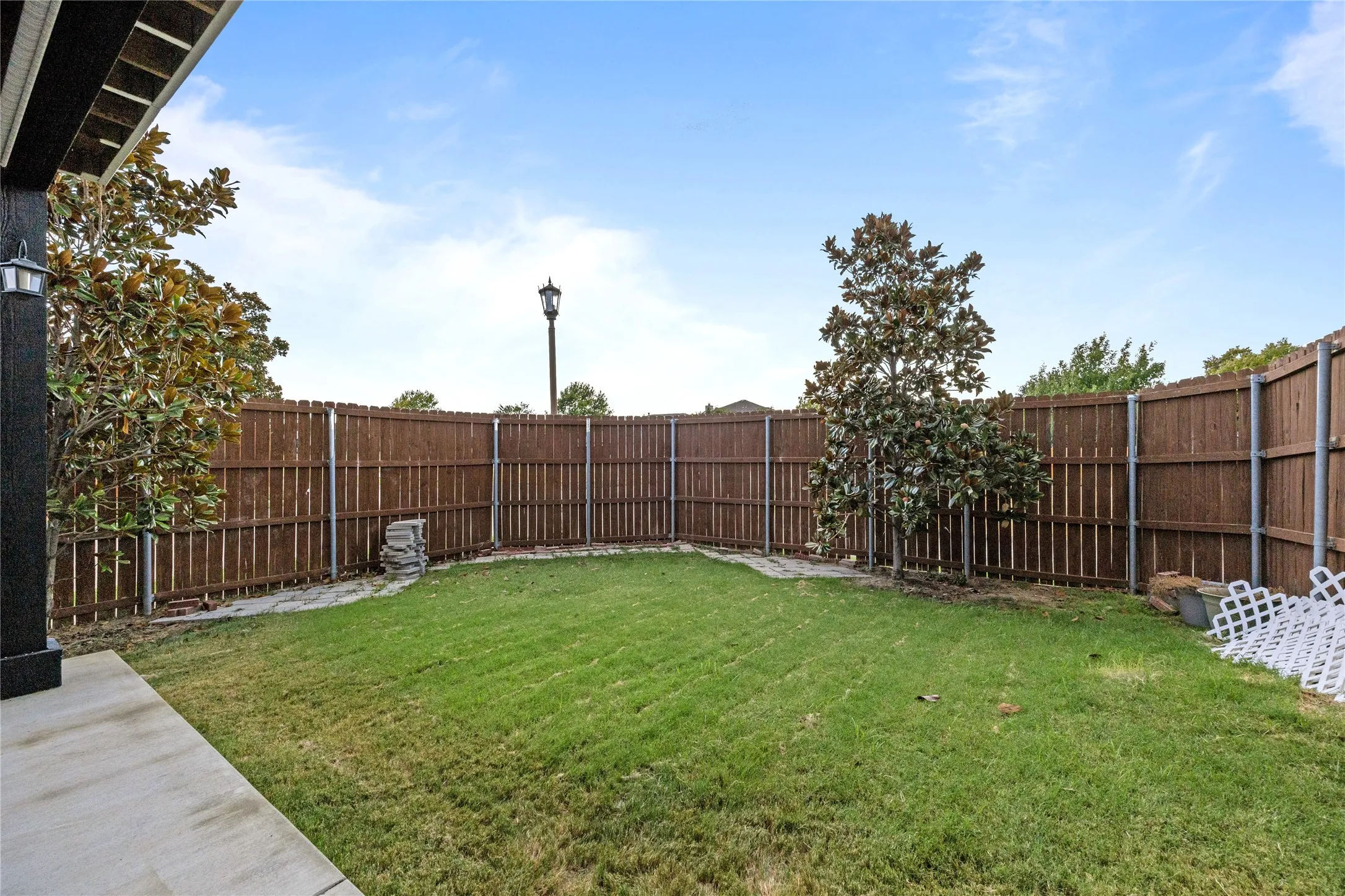 Single Family Residence For Sale in Denton County , 6601 Redwood Lane, The Colony, Texas 75056, 4 Bedroom, 3 Bathroom, 2 Garage spaces, 3,255 Sqft, built in 2001, mls#21364544, Real Estate Agent in The Colony, Homes For Sale in Denton county, Homes For Sale in The Colony, Realtor in The Colony Texas, Real Estate Brokerage Independent Realty Texas, Luminita Cordes Realtor