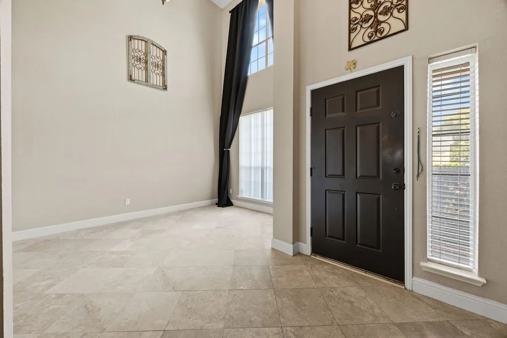 Single Family Residence For Sale in Denton County , 6601 Redwood Lane, The Colony, Texas 75056, 4 Bedroom, 3 Bathroom, 2 Garage spaces, 3,255 Sqft, built in 2001, mls#21364544, Real Estate Agent in The Colony, Homes For Sale in Denton county, Homes For Sale in The Colony, Realtor in The Colony Texas, Real Estate Brokerage Independent Realty Texas, Luminita Cordes Realtor