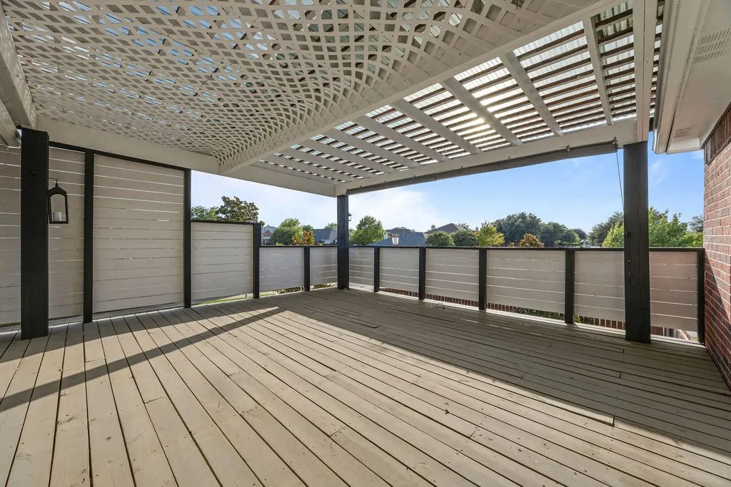 Single Family Residence For Sale in Denton County , 6601 Redwood Lane, The Colony, Texas 75056, 4 Bedroom, 3 Bathroom, 2 Garage spaces, 3,255 Sqft, built in 2001, mls#21364544, Real Estate Agent in The Colony, Homes For Sale in Denton county, Homes For Sale in The Colony, Realtor in The Colony Texas, Real Estate Brokerage Independent Realty Texas, Luminita Cordes Realtor