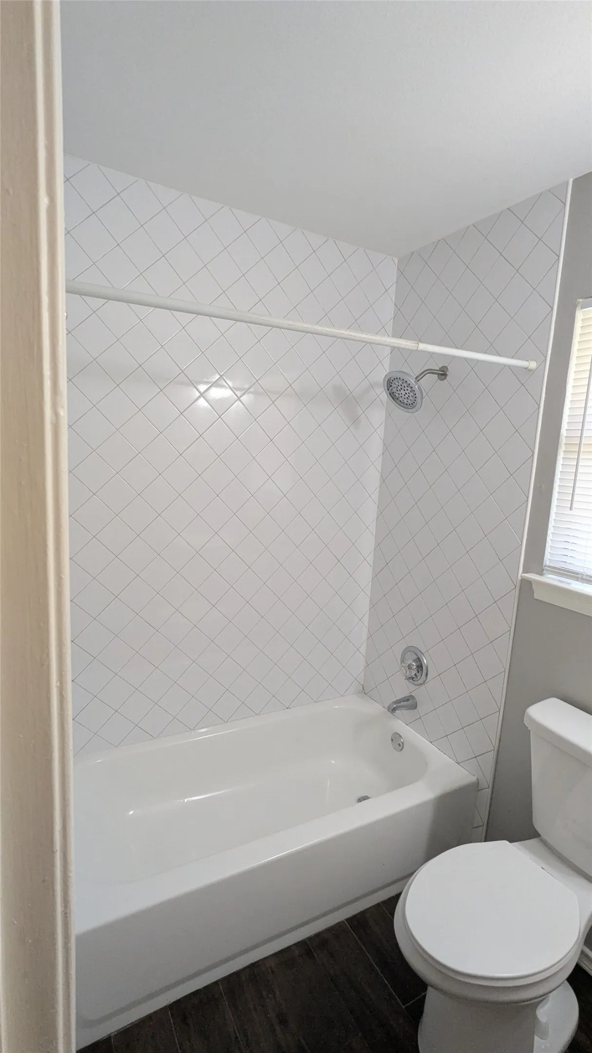 Duplex For Rent in Dallas County , 709 Hillcrest Court, Cedar Hill, Texas 75104, 2 Bedroom, 2 Bathroom, Garage spaces, 900 Sqft, built in 1983, mls#21381078, Real Estate Agent in Cedar Hill, Homes For Rent in Dallas county, Homes For Rent in Cedar Hill, Realtor in Cedar Hill Texas, Real Estate Brokerage Independent Realty Texas, Luminita Cordes Realtor