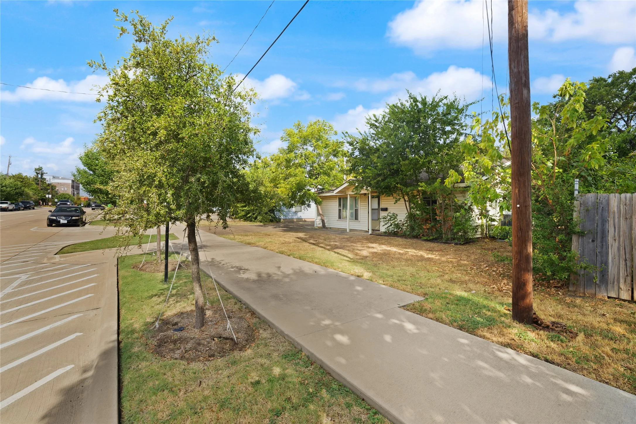 Retail For Sale in Denton County , 325 & 331 E Main Street, Lewisville, Texas 75057, 0, 0, Garage spaces, 0 Sqft, built in 1965, mls#21373701, Real Estate Agent in Lewisville, Homes For Sale in Denton county, Homes For Sale in Lewisville, Realtor in Lewisville Texas, Real Estate Brokerage Independent Realty Texas, Luminita Cordes Realtor