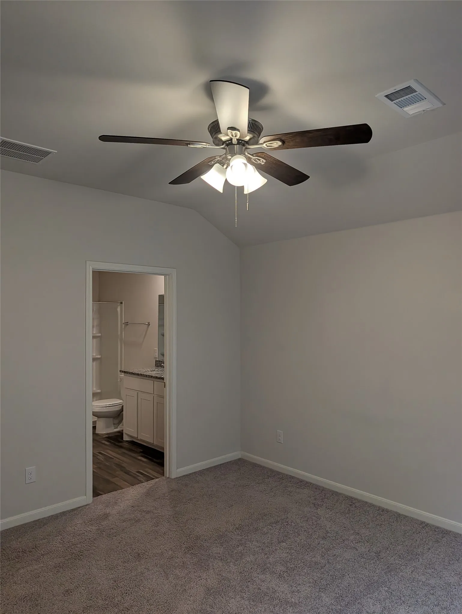 Single Family Residence For Rent in Parker County , 504 Jameson Street, Springtown, Texas 76082, 4 Bedroom, 2 Bathroom, 2 Garage spaces, 1,684 Sqft, built in 2024, mls#21382191, Real Estate Agent in Springtown, Homes For Rent in Parker county, Homes For Rent in Springtown, Realtor in Springtown Texas, Real Estate Brokerage Independent Realty Texas, Luminita Cordes Realtor