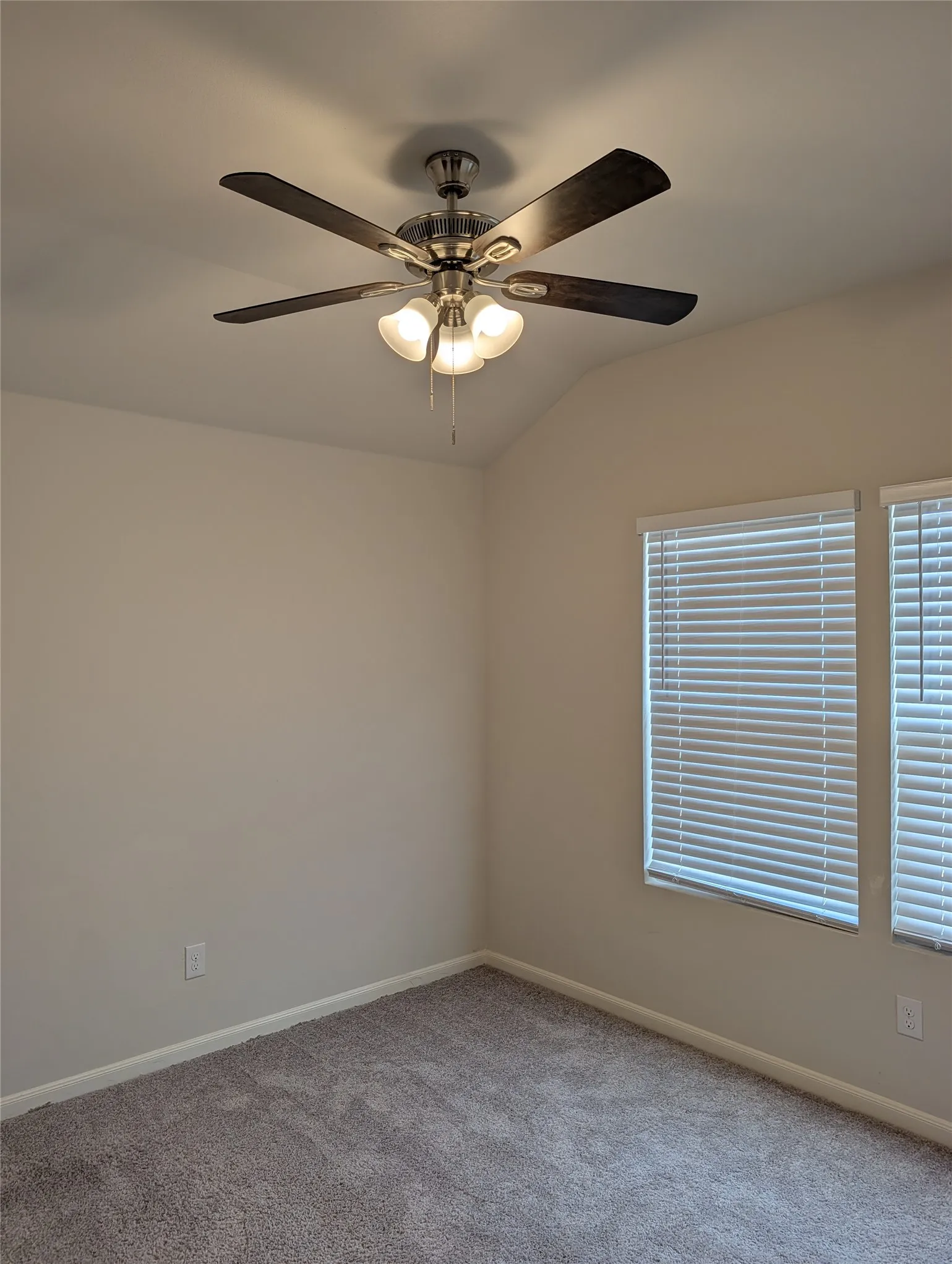 Single Family Residence For Rent in Parker County , 504 Jameson Street, Springtown, Texas 76082, 4 Bedroom, 2 Bathroom, 2 Garage spaces, 1,684 Sqft, built in 2024, mls#21382191, Real Estate Agent in Springtown, Homes For Rent in Parker county, Homes For Rent in Springtown, Realtor in Springtown Texas, Real Estate Brokerage Independent Realty Texas, Luminita Cordes Realtor