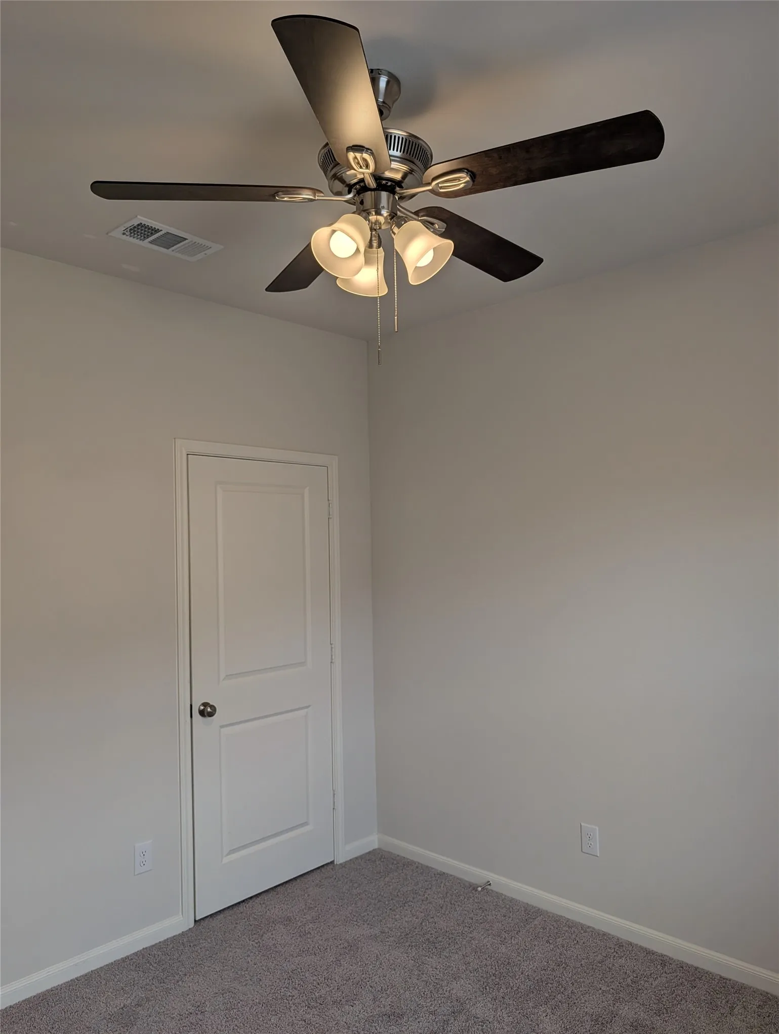 Single Family Residence For Rent in Parker County , 504 Jameson Street, Springtown, Texas 76082, 4 Bedroom, 2 Bathroom, 2 Garage spaces, 1,684 Sqft, built in 2024, mls#21382191, Real Estate Agent in Springtown, Homes For Rent in Parker county, Homes For Rent in Springtown, Realtor in Springtown Texas, Real Estate Brokerage Independent Realty Texas, Luminita Cordes Realtor