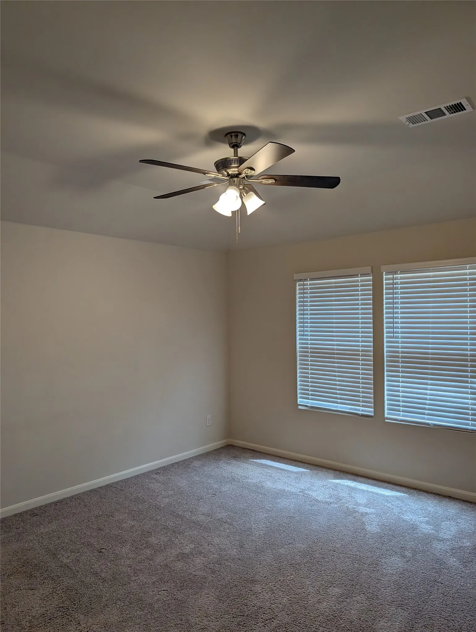 Single Family Residence For Rent in Parker County , 504 Jameson Street, Springtown, Texas 76082, 4 Bedroom, 2 Bathroom, 2 Garage spaces, 1,684 Sqft, built in 2024, mls#21382191, Real Estate Agent in Springtown, Homes For Rent in Parker county, Homes For Rent in Springtown, Realtor in Springtown Texas, Real Estate Brokerage Independent Realty Texas, Luminita Cordes Realtor
