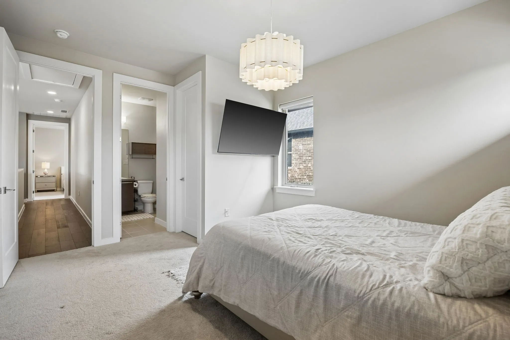 Single Family Residence For Sale in Denton County , 636 Benalla Drive, Frisco, Texas 75036, 5 Bedroom, 7 Bathroom, 3 Garage spaces, 4,287 Sqft, built in 2015, mls#21382039, Real Estate Agent in Frisco, Homes For Sale in Denton county, Homes For Sale in Frisco, Realtor in Frisco Texas, Real Estate Brokerage Independent Realty Texas, Luminita Cordes Realtor