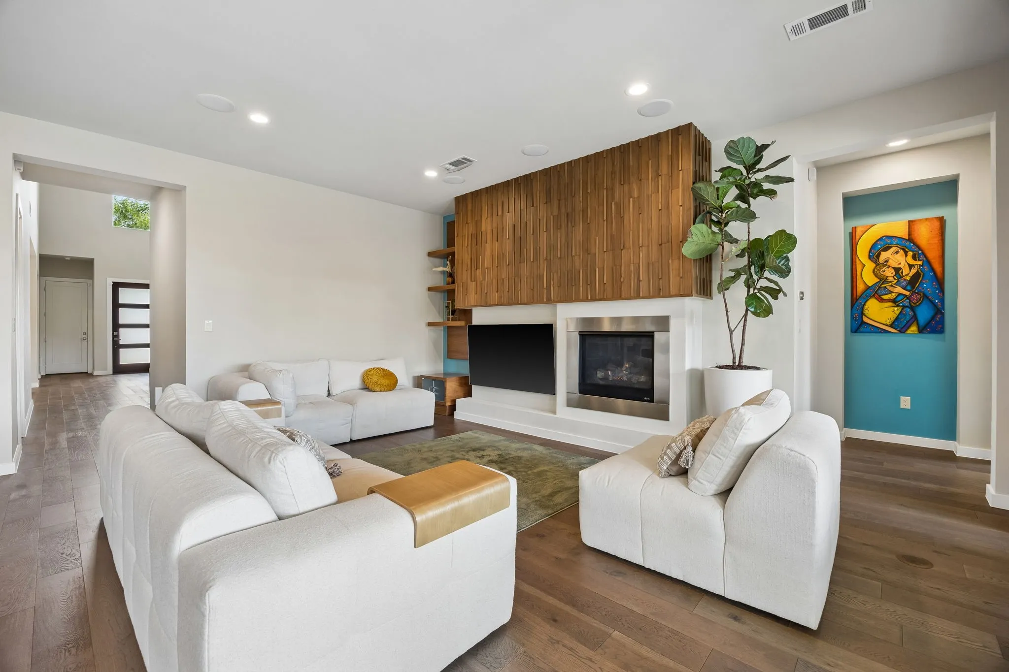 Single Family Residence For Sale in Denton County , 636 Benalla Drive, Frisco, Texas 75036, 5 Bedroom, 7 Bathroom, 3 Garage spaces, 4,287 Sqft, built in 2015, mls#21382039, Real Estate Agent in Frisco, Homes For Sale in Denton county, Homes For Sale in Frisco, Realtor in Frisco Texas, Real Estate Brokerage Independent Realty Texas, Luminita Cordes Realtor