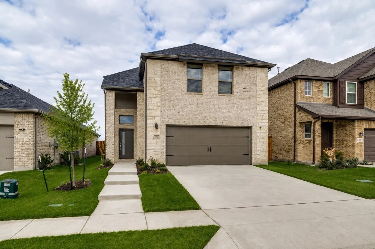 Single Family Residence For Rent in Collin County , 2717 Green River Road, Royse City, Texas 75189, 3 Bedroom, 3 Bathroom, 2 Garage spaces, 1,990 Sqft, built in 2024, mls#21382016, Real Estate Agent in Royse City, Homes For Rent in Collin county, Homes For Rent in Royse City, Realtor in Royse City Texas, Real Estate Brokerage Independent Realty Texas, Luminita Cordes Realtor