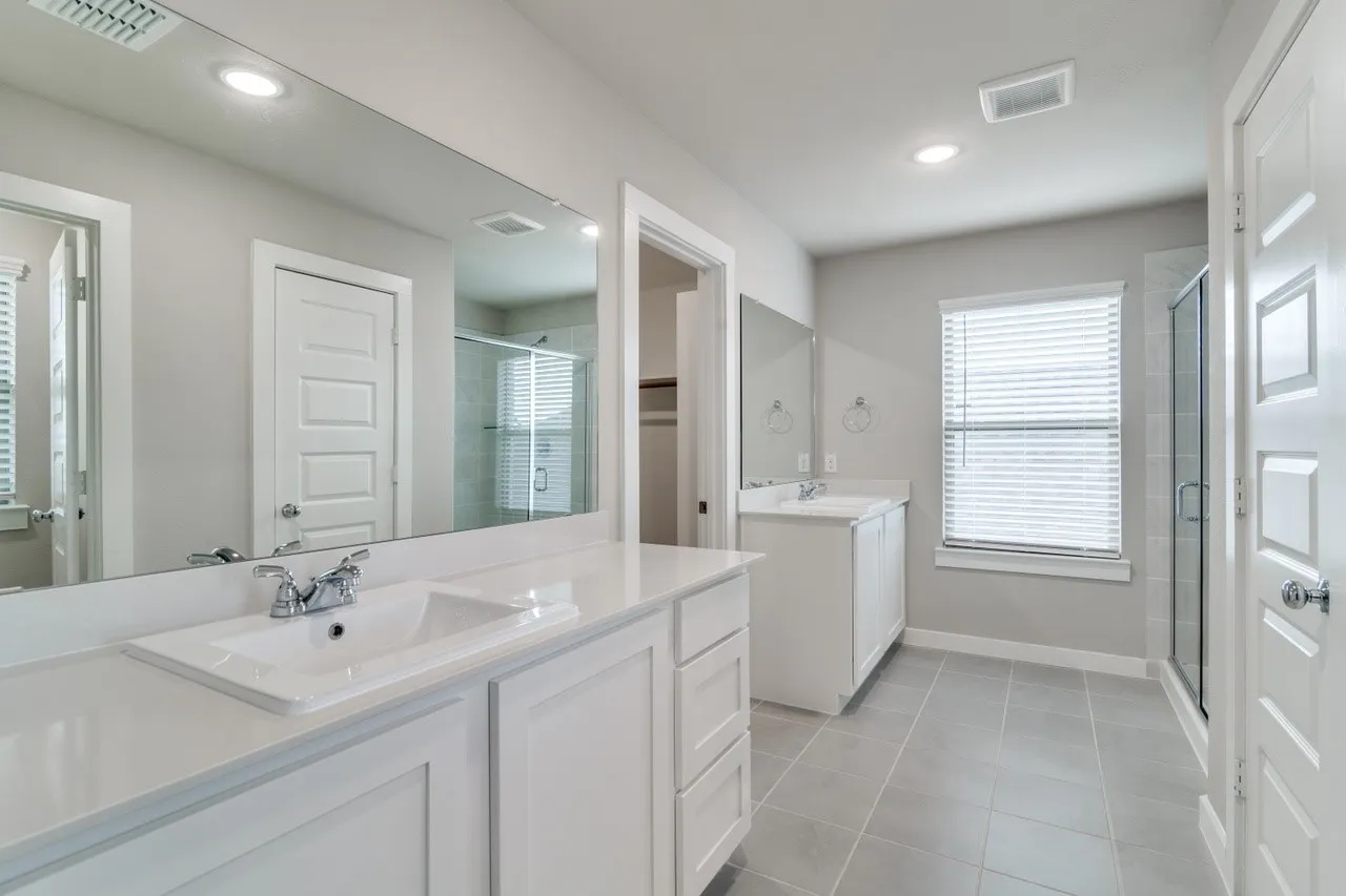 Single Family Residence For Rent in Collin County , 2717 Green River Road, Royse City, Texas 75189, 3 Bedroom, 3 Bathroom, 2 Garage spaces, 1,990 Sqft, built in 2024, mls#21382016, Real Estate Agent in Royse City, Homes For Rent in Collin county, Homes For Rent in Royse City, Realtor in Royse City Texas, Real Estate Brokerage Independent Realty Texas, Luminita Cordes Realtor