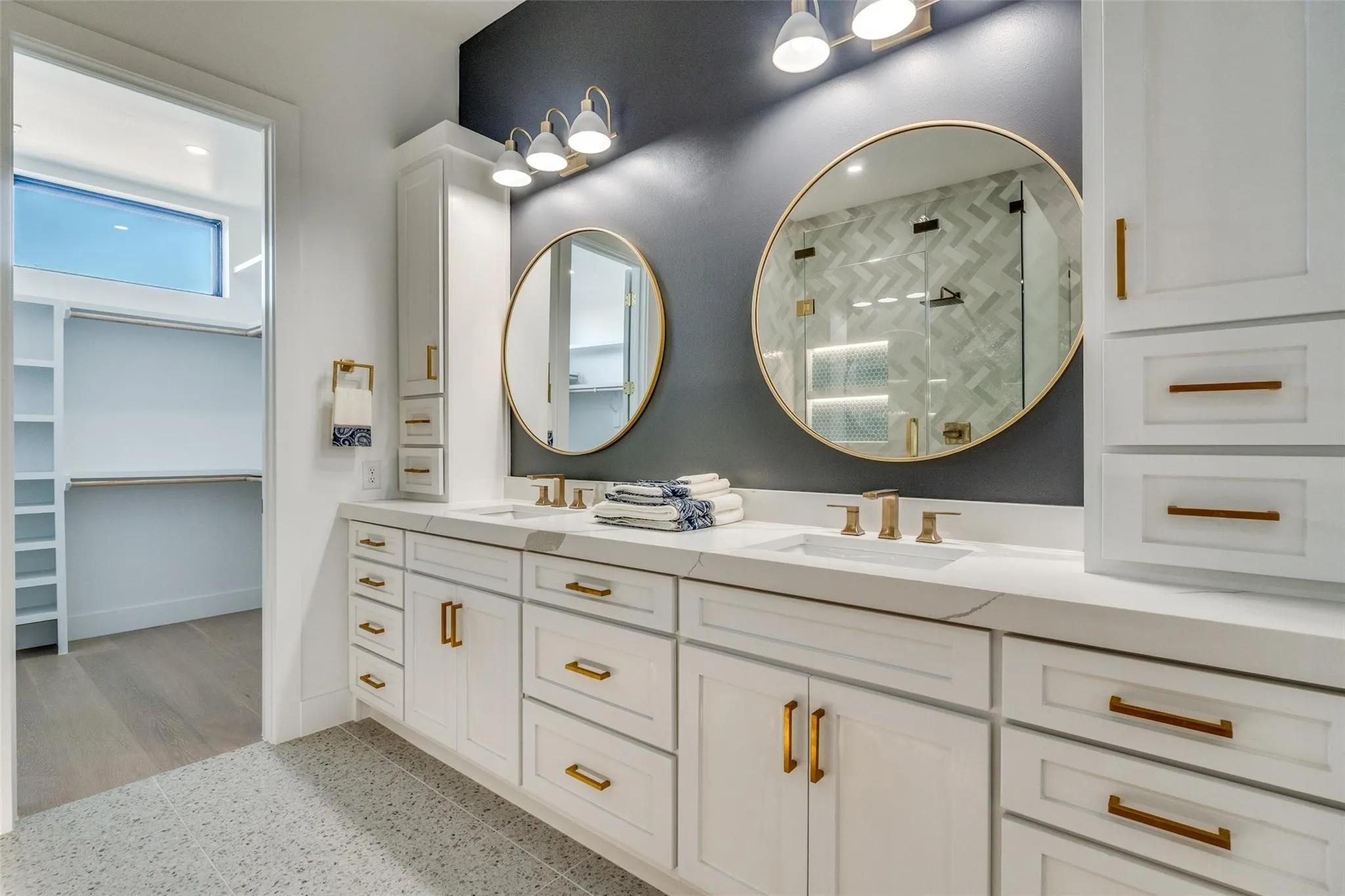 Condominium For Sale in Dallas County , 708 W 10th Street 104, Dallas, Texas 75208, 2 Bedroom, 4 Bathroom, 2 Garage spaces, 2,250 Sqft, built in 2026, mls#21381895, Real Estate Agent in Dallas, Homes For Sale in Dallas county, Homes For Sale in Dallas, Realtor in Dallas Texas, Real Estate Brokerage Independent Realty Texas, Luminita Cordes Realtor