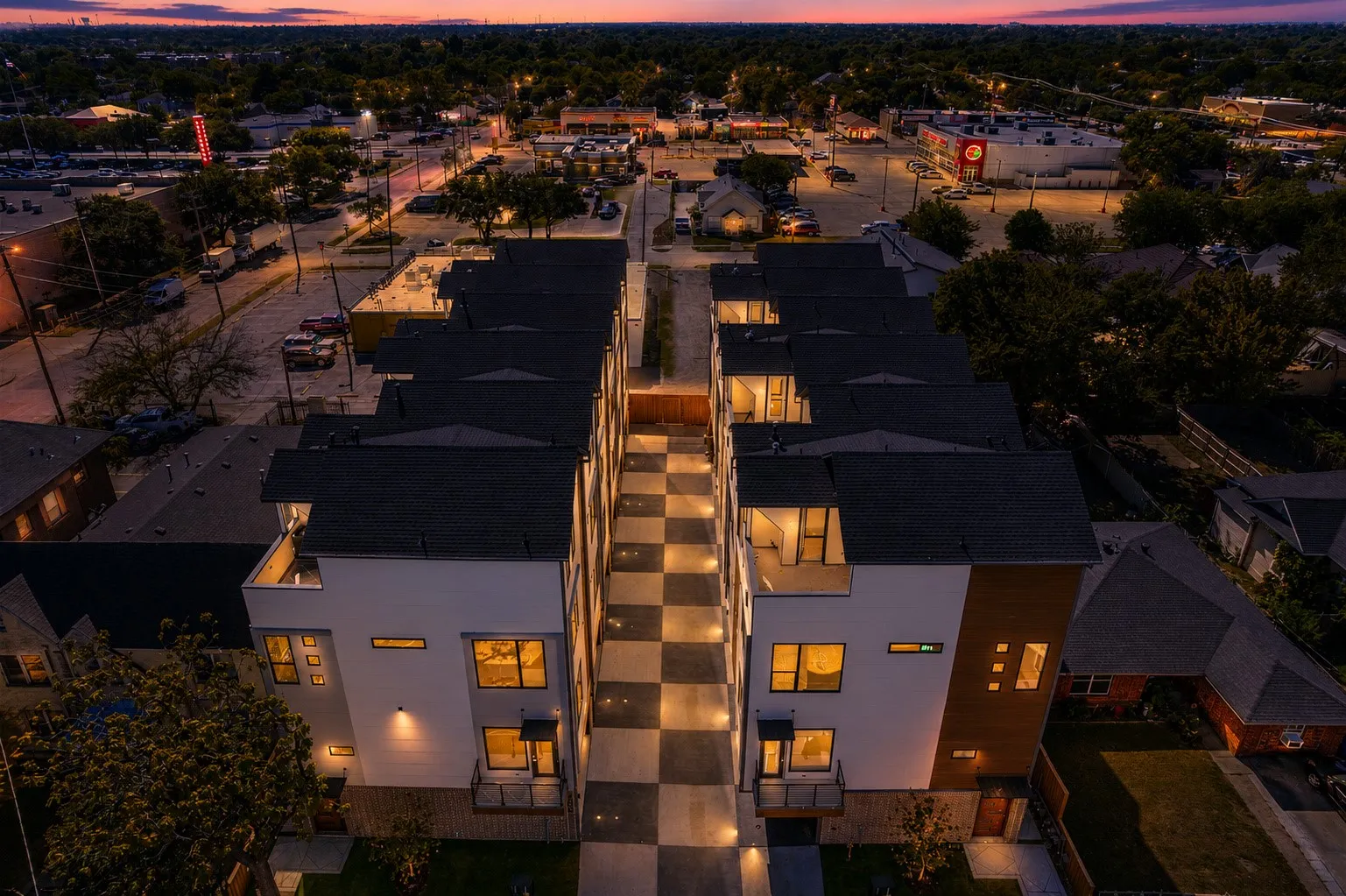 Condominium For Sale in Dallas County , 708 W 10th Street 104, Dallas, Texas 75208, 2 Bedroom, 4 Bathroom, 2 Garage spaces, 2,250 Sqft, built in 2026, mls#21381895, Real Estate Agent in Dallas, Homes For Sale in Dallas county, Homes For Sale in Dallas, Realtor in Dallas Texas, Real Estate Brokerage Independent Realty Texas, Luminita Cordes Realtor