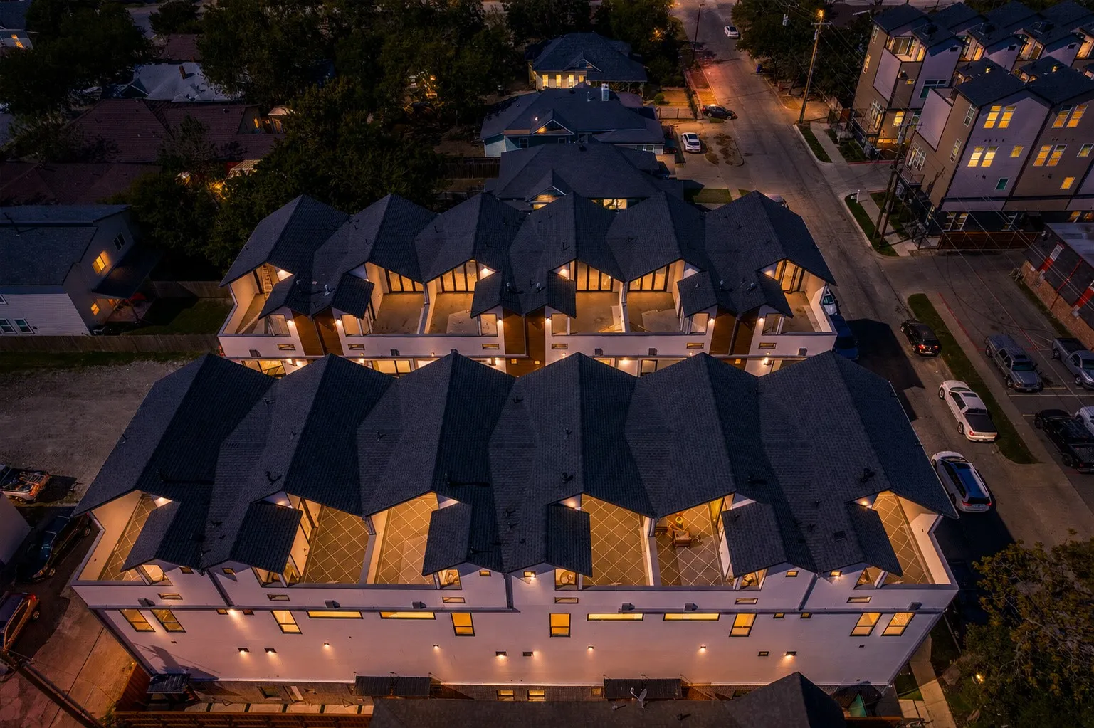 Condominium For Sale in Dallas County , 708 W 10th Street 104, Dallas, Texas 75208, 2 Bedroom, 4 Bathroom, 2 Garage spaces, 2,250 Sqft, built in 2026, mls#21381895, Real Estate Agent in Dallas, Homes For Sale in Dallas county, Homes For Sale in Dallas, Realtor in Dallas Texas, Real Estate Brokerage Independent Realty Texas, Luminita Cordes Realtor
