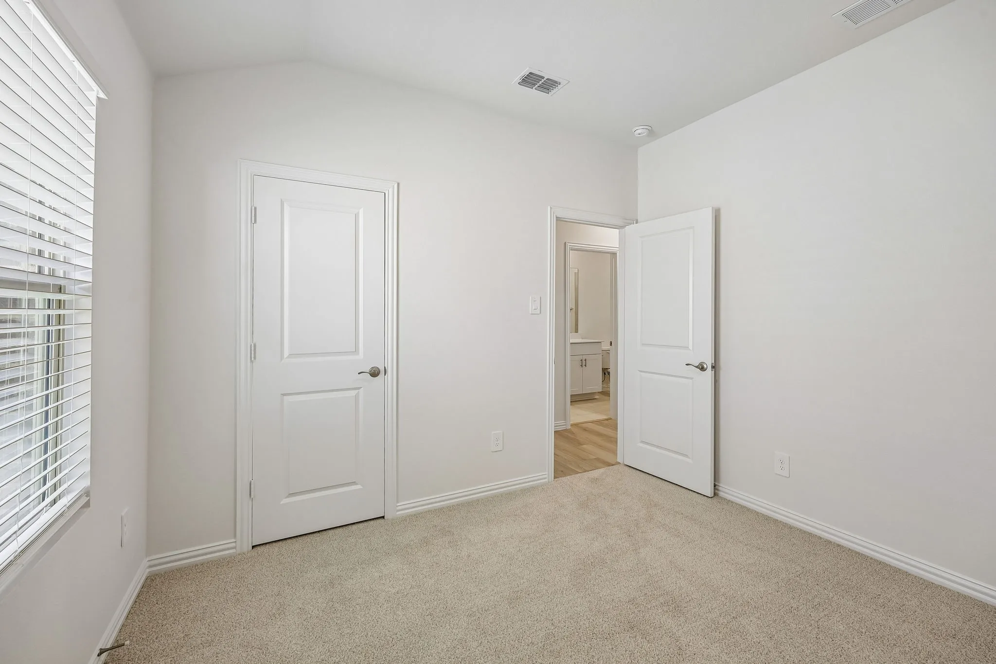 Photo is not of the actual home, but is an inspirational photo of builder’s model home and may depict options, furnishings, and/or decorator features that are not included.