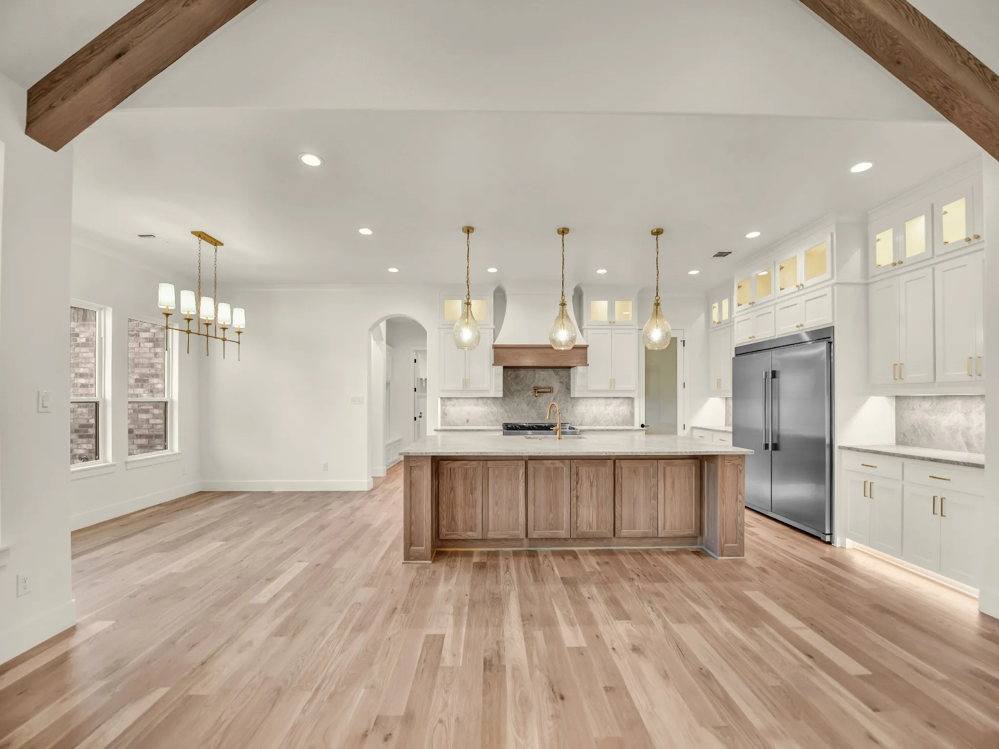 Single Family Residence For Sale in Parker County , 614 Hondo Crossing, Weatherford, Texas 76087, 4 Bedroom, 3 Bathroom, 3 Garage spaces, 3,233 Sqft, built in 2026, mls#21382184, Real Estate Agent in Weatherford, Homes For Sale in Parker county, Homes For Sale in Weatherford, Realtor in Weatherford Texas, Real Estate Brokerage Independent Realty Texas, Luminita Cordes Realtor