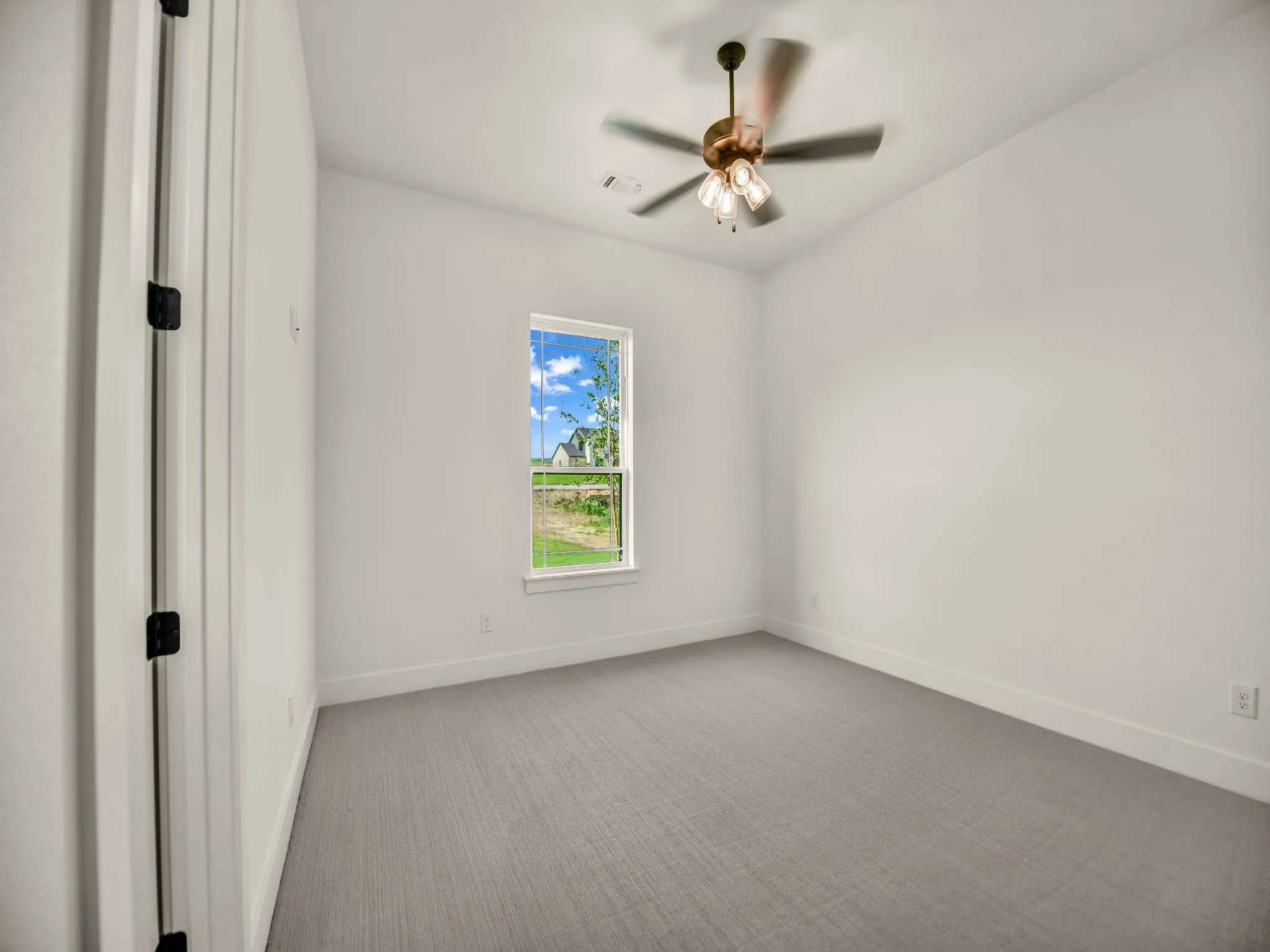 Single Family Residence For Sale in Parker County , 614 Hondo Crossing, Weatherford, Texas 76087, 4 Bedroom, 3 Bathroom, 3 Garage spaces, 3,233 Sqft, built in 2026, mls#21382184, Real Estate Agent in Weatherford, Homes For Sale in Parker county, Homes For Sale in Weatherford, Realtor in Weatherford Texas, Real Estate Brokerage Independent Realty Texas, Luminita Cordes Realtor