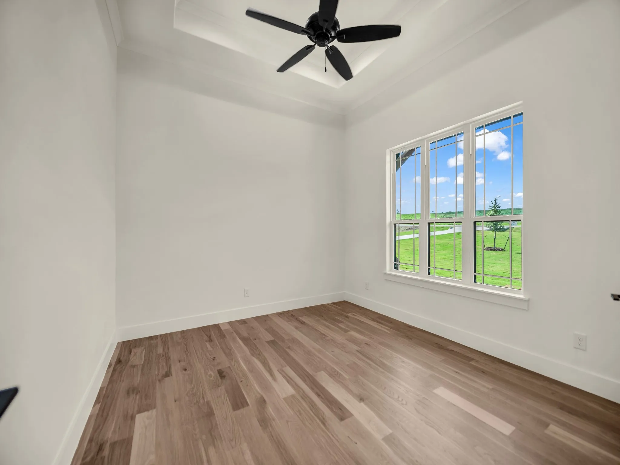 Single Family Residence For Sale in Parker County , 614 Hondo Crossing, Weatherford, Texas 76087, 4 Bedroom, 3 Bathroom, 3 Garage spaces, 3,233 Sqft, built in 2026, mls#21382184, Real Estate Agent in Weatherford, Homes For Sale in Parker county, Homes For Sale in Weatherford, Realtor in Weatherford Texas, Real Estate Brokerage Independent Realty Texas, Luminita Cordes Realtor