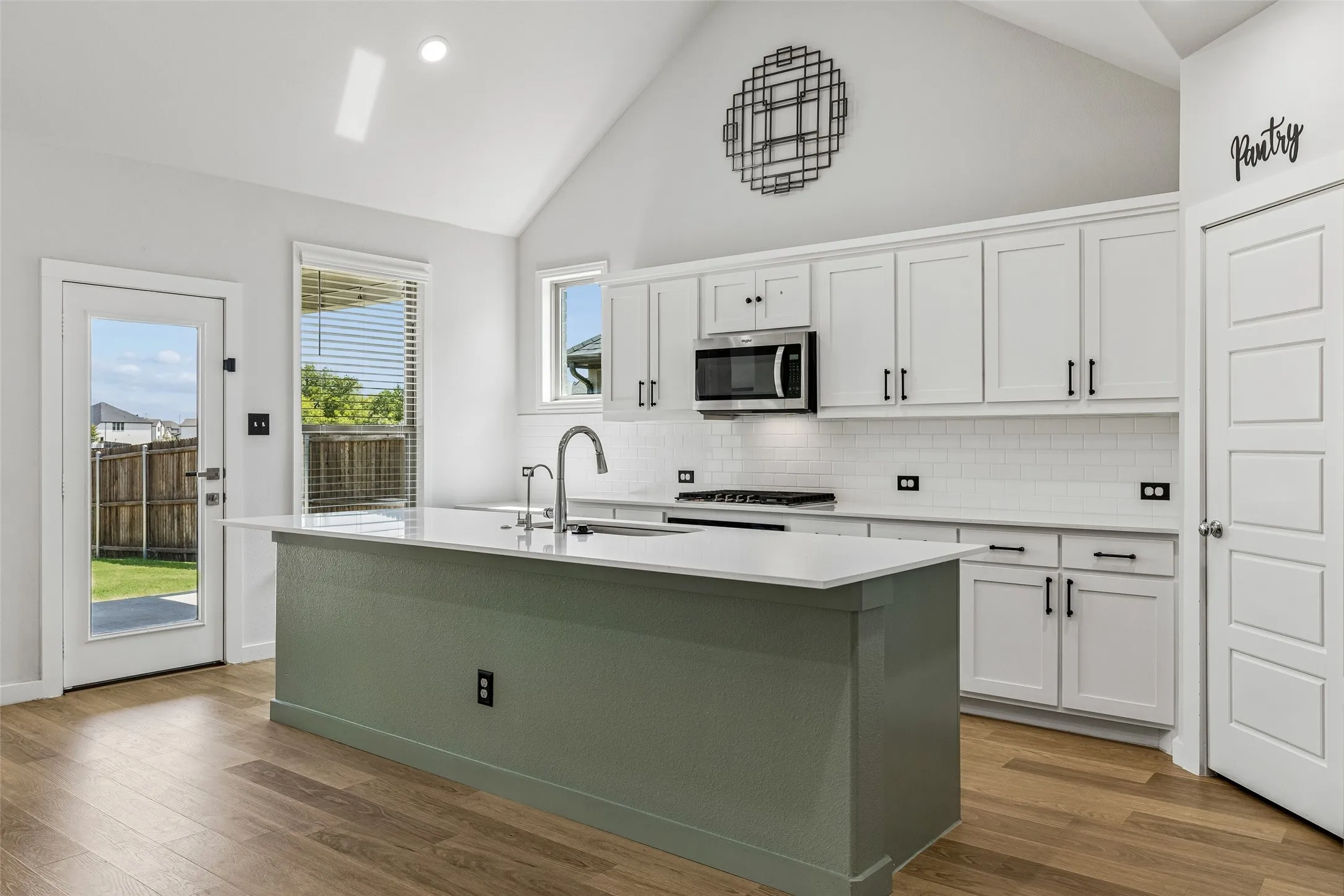 Single Family Residence For Sale in Collin County , 3907 Turpin Drive, Princeton, Texas 75071, 5 Bedroom, 4 Bathroom, 3 Garage spaces, 3,565 Sqft, built in 2024, mls#21374935, Real Estate Agent in Princeton, Homes For Sale in Collin county, Homes For Sale in Princeton, Realtor in Princeton Texas, Real Estate Brokerage Independent Realty Texas, Luminita Cordes Realtor
