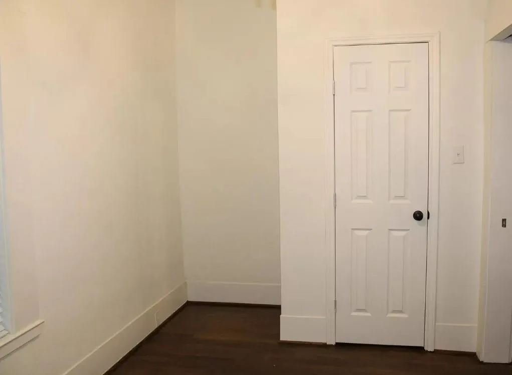 Duplex For Rent in Dallas County , 5632 Willis Avenue, Dallas, Texas 75206, 3 Bedroom, 2 Bathroom, Garage spaces, 1,334 Sqft, built in 1922, mls#21382234, Real Estate Agent in Dallas, Homes For Rent in Dallas county, Homes For Rent in Dallas, Realtor in Dallas Texas, Real Estate Brokerage Independent Realty Texas, Luminita Cordes Realtor