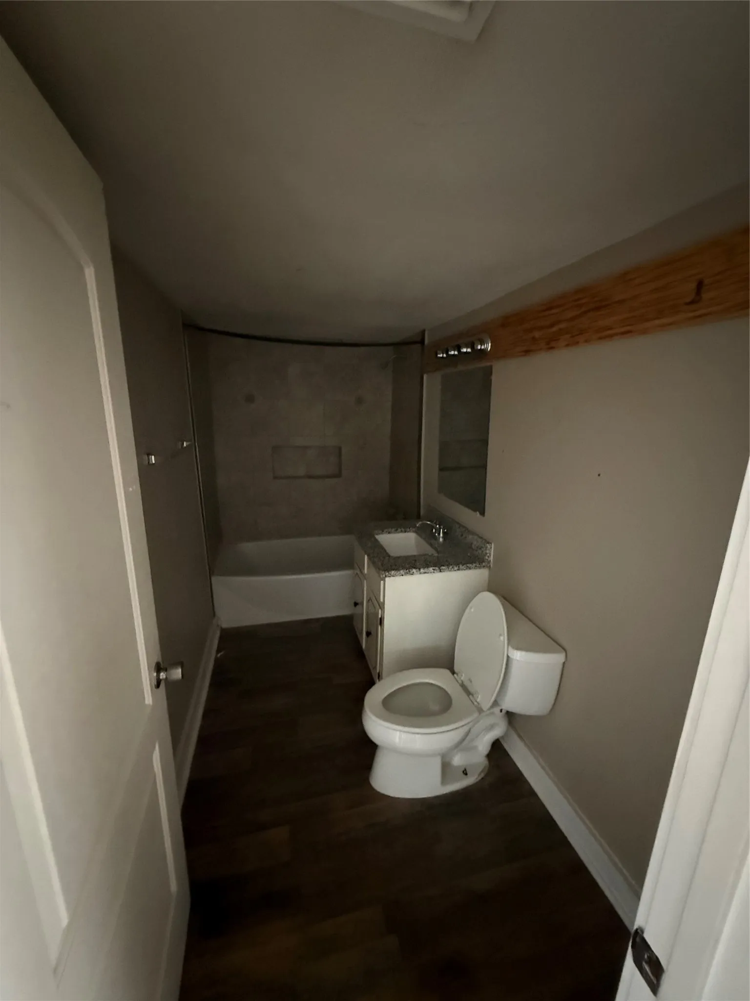 Single Family Residence For Rent in Nolan County , 911 Elm Street, Sweetwater, Texas 79556, 2 Bedroom, 2 Bathroom, Garage spaces, 1,176 Sqft, built in 0, mls#21382237, Real Estate Agent in Sweetwater, Homes For Rent in Nolan county, Homes For Rent in Sweetwater, Realtor in Sweetwater Texas, Real Estate Brokerage Independent Realty Texas, Luminita Cordes Realtor