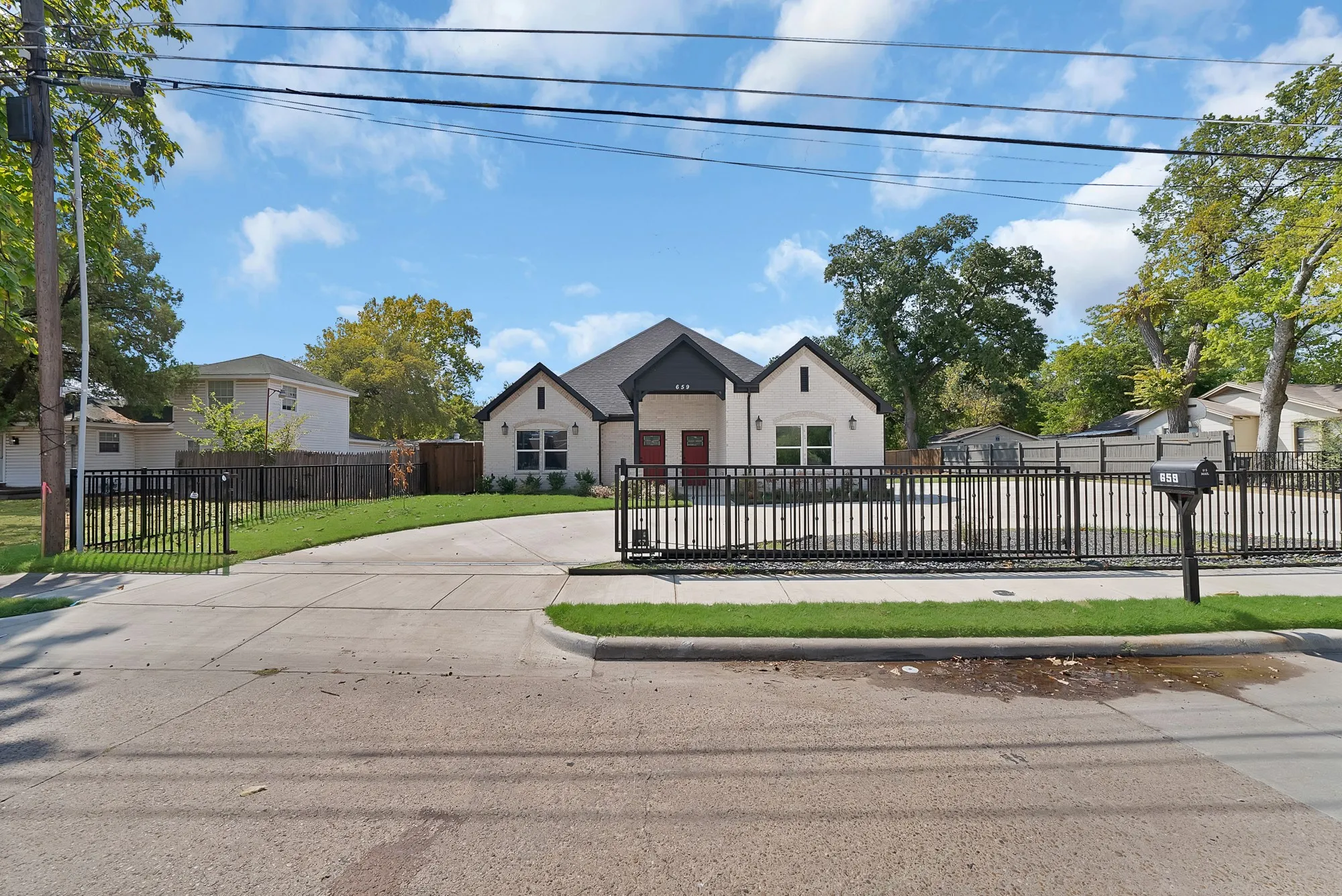 Single Family Residence For Rent in Dallas County , 659 Holcomb Road, Dallas, Texas 75217, 4 Bedroom, 3 Bathroom, Garage spaces, 3,370 Sqft, built in 2023, mls#21381672, Real Estate Agent in Dallas, Homes For Rent in Dallas county, Homes For Rent in Dallas, Realtor in Dallas Texas, Real Estate Brokerage Independent Realty Texas, Luminita Cordes Realtor