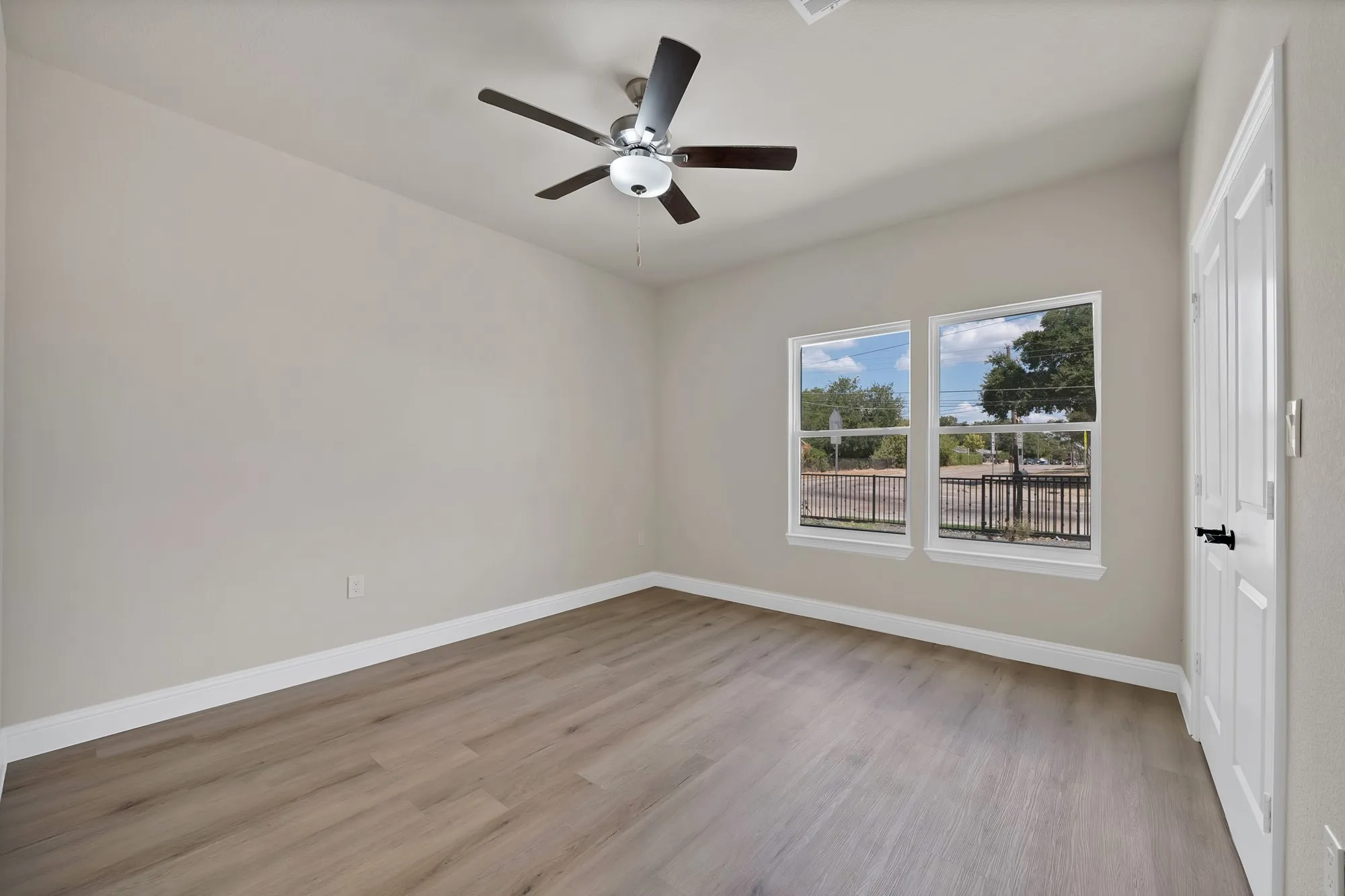 Single Family Residence For Rent in Dallas County , 659 Holcomb Road, Dallas, Texas 75217, 4 Bedroom, 3 Bathroom, Garage spaces, 3,370 Sqft, built in 2023, mls#21381672, Real Estate Agent in Dallas, Homes For Rent in Dallas county, Homes For Rent in Dallas, Realtor in Dallas Texas, Real Estate Brokerage Independent Realty Texas, Luminita Cordes Realtor
