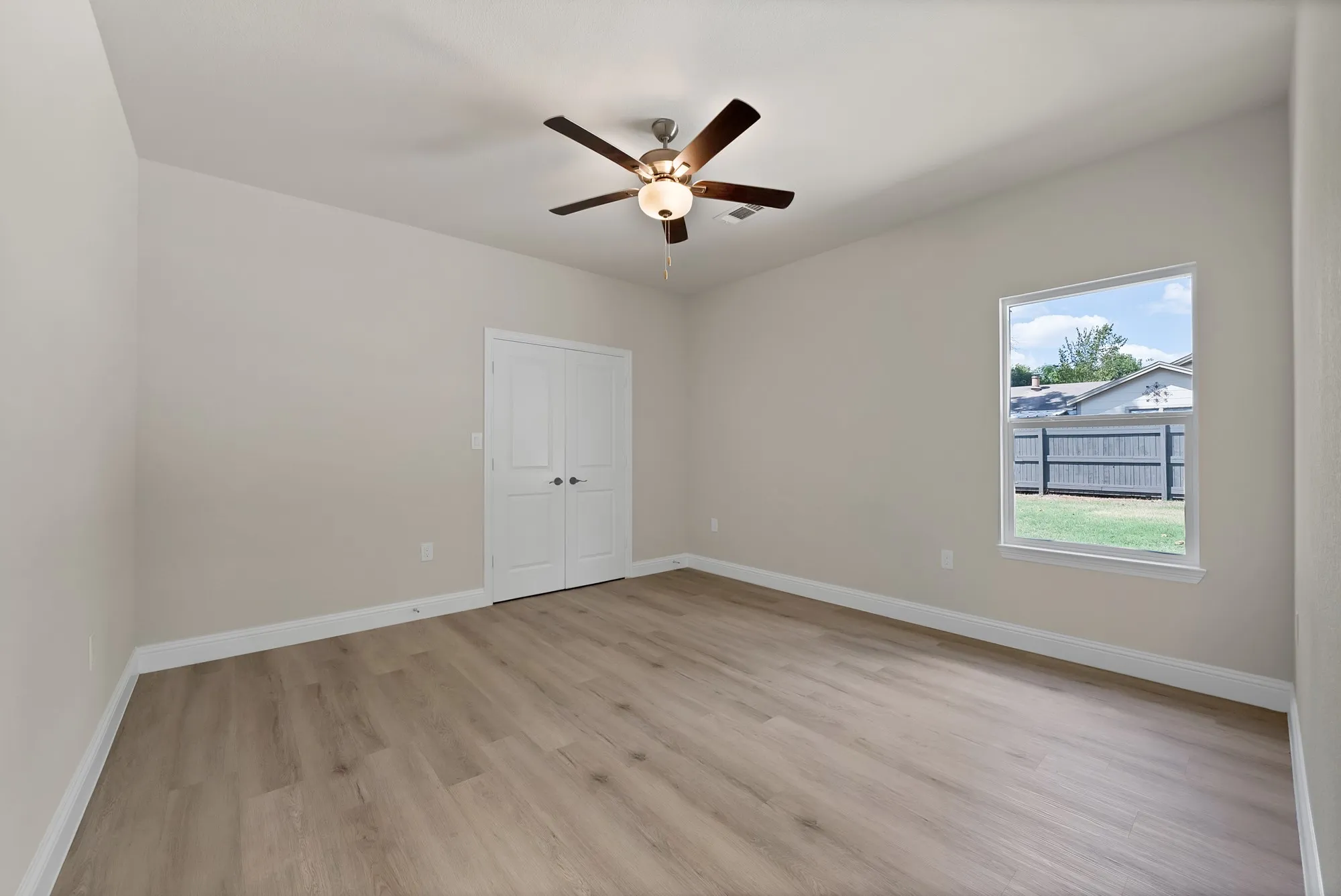 Single Family Residence For Rent in Dallas County , 659 Holcomb Road, Dallas, Texas 75217, 4 Bedroom, 3 Bathroom, Garage spaces, 3,370 Sqft, built in 2023, mls#21381672, Real Estate Agent in Dallas, Homes For Rent in Dallas county, Homes For Rent in Dallas, Realtor in Dallas Texas, Real Estate Brokerage Independent Realty Texas, Luminita Cordes Realtor