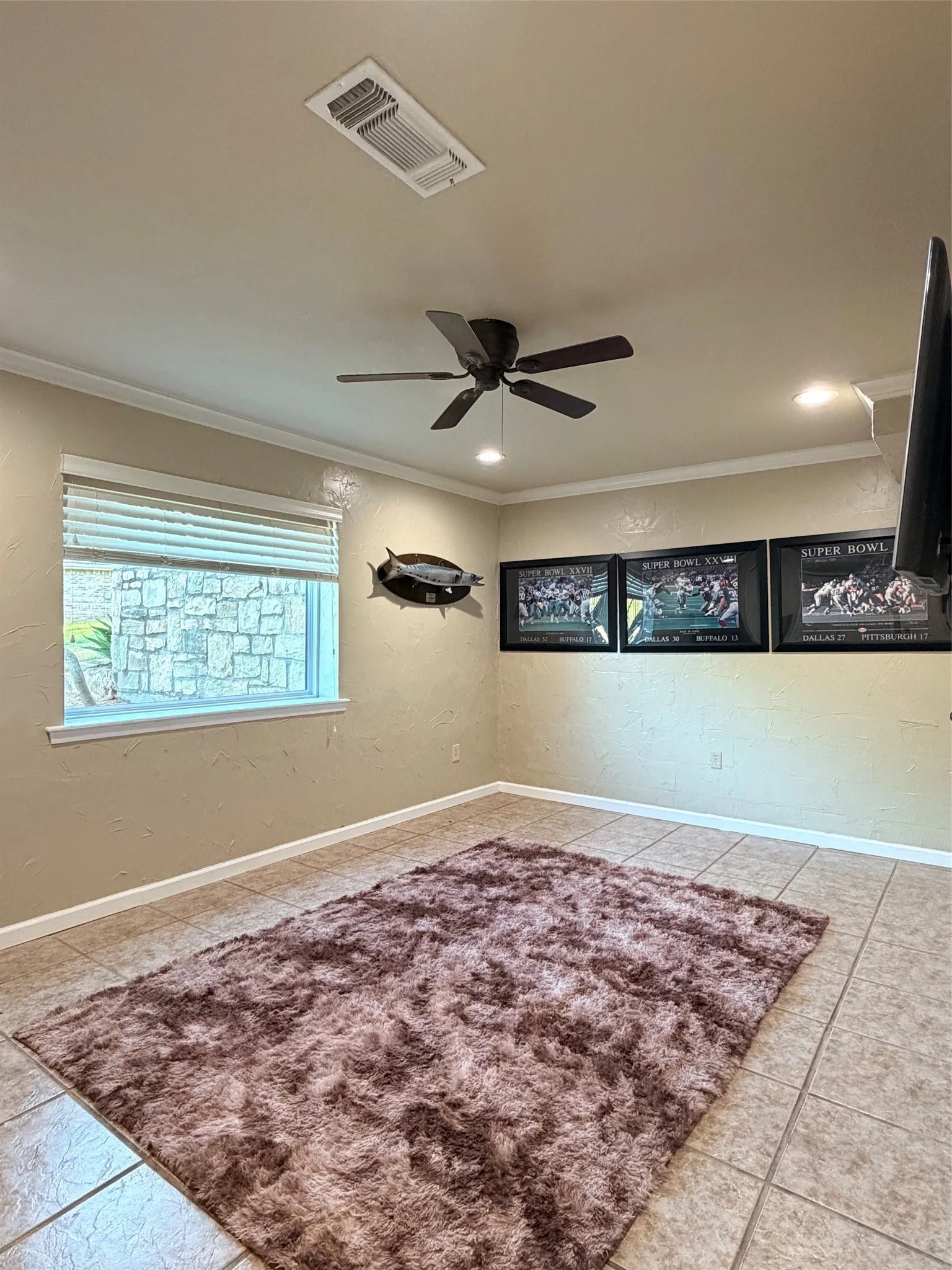 Single Family Residence For Sale in Comanche County , 160 Hogan Drive, Comanche, Texas 76442, 3 Bedroom, 3 Bathroom, 1 Garage spaces, 1,870 Sqft, built in 1977, mls#21382061, Real Estate Agent in Comanche, Homes For Sale in Comanche county, Homes For Sale in Comanche, Realtor in Comanche Texas, Real Estate Brokerage Independent Realty Texas, Luminita Cordes Realtor