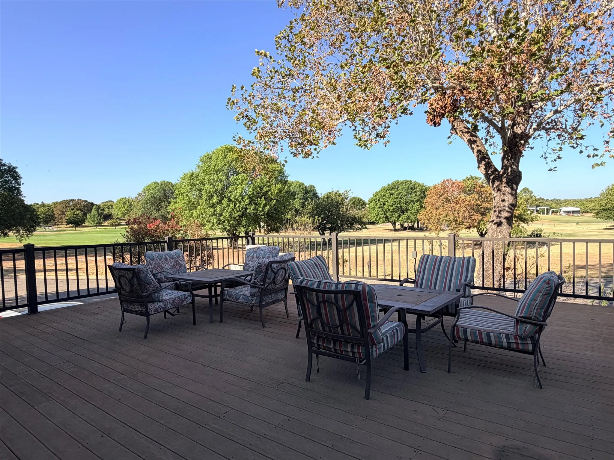 Single Family Residence For Sale in Comanche County , 160 Hogan Drive, Comanche, Texas 76442, 3 Bedroom, 3 Bathroom, 1 Garage spaces, 1,870 Sqft, built in 1977, mls#21382061, Real Estate Agent in Comanche, Homes For Sale in Comanche county, Homes For Sale in Comanche, Realtor in Comanche Texas, Real Estate Brokerage Independent Realty Texas, Luminita Cordes Realtor