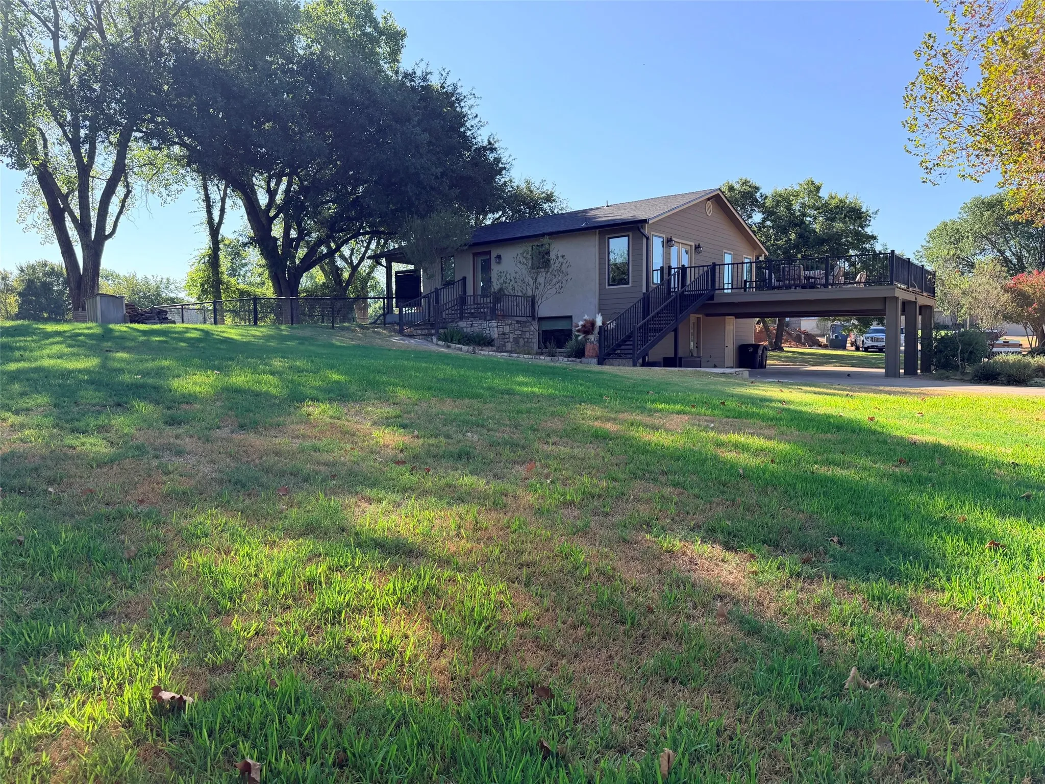 Single Family Residence For Sale in Comanche County , 160 Hogan Drive, Comanche, Texas 76442, 3 Bedroom, 3 Bathroom, 1 Garage spaces, 1,870 Sqft, built in 1977, mls#21382061, Real Estate Agent in Comanche, Homes For Sale in Comanche county, Homes For Sale in Comanche, Realtor in Comanche Texas, Real Estate Brokerage Independent Realty Texas, Luminita Cordes Realtor