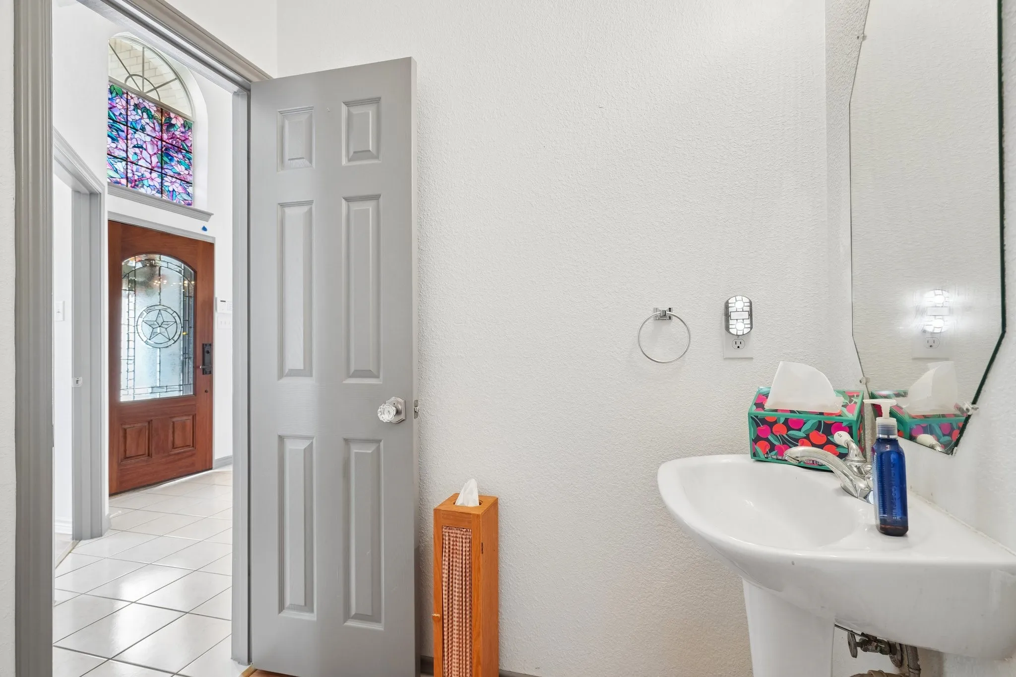 Single Family Residence For Sale in Dallas County , 1517 Mountain Laurel Lane, De Soto, Texas 75115, 4 Bedroom, 3 Bathroom, 2 Garage spaces, 2,849 Sqft, built in 2001, mls#21382151, Real Estate Agent in De Soto, Homes For Sale in Dallas county, Homes For Sale in De Soto, Realtor in De Soto Texas, Real Estate Brokerage Independent Realty Texas, Luminita Cordes Realtor