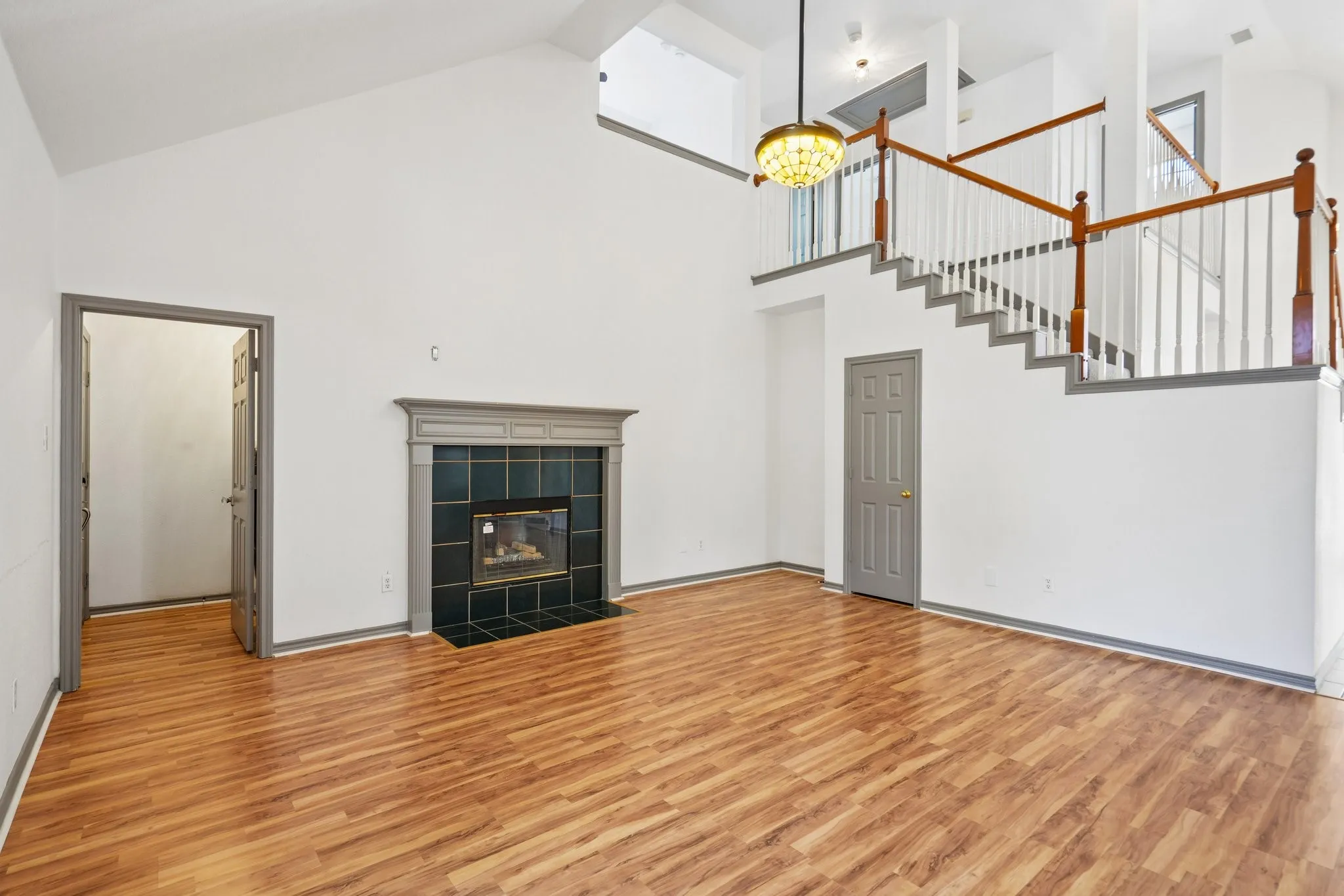 Single Family Residence For Sale in Dallas County , 1517 Mountain Laurel Lane, De Soto, Texas 75115, 4 Bedroom, 3 Bathroom, 2 Garage spaces, 2,849 Sqft, built in 2001, mls#21382151, Real Estate Agent in De Soto, Homes For Sale in Dallas county, Homes For Sale in De Soto, Realtor in De Soto Texas, Real Estate Brokerage Independent Realty Texas, Luminita Cordes Realtor