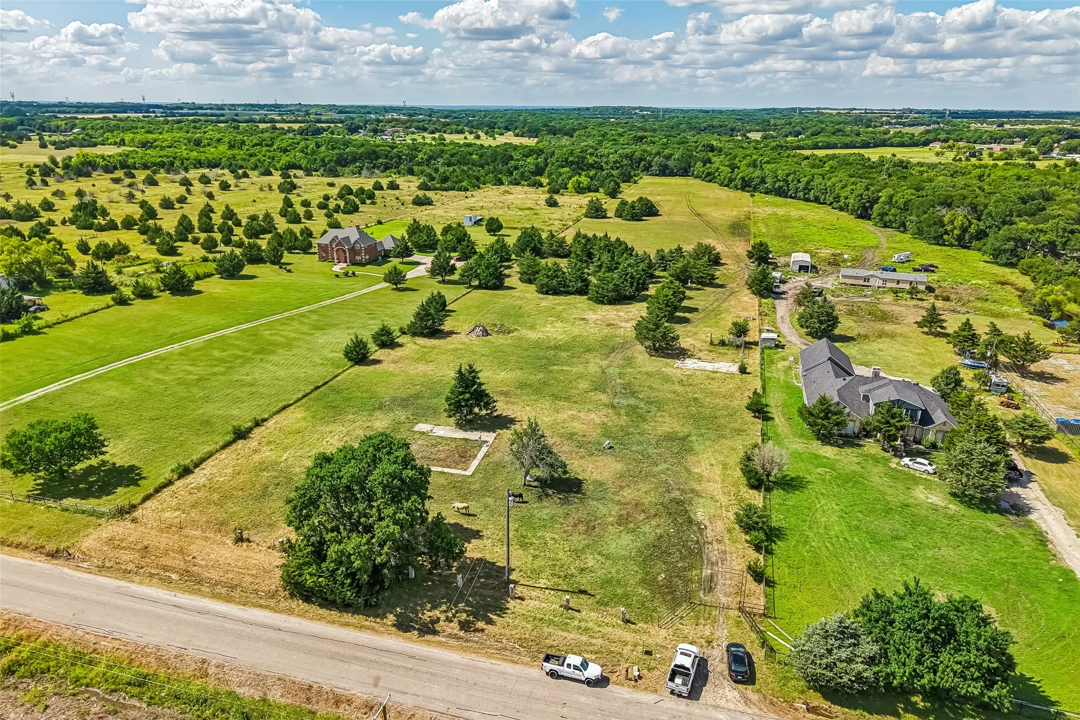 Improved Land For Sale in Collin County , 18875 County Road 656, Farmersville, Texas 75442, 0, 0, Garage spaces, 0 Sqft, built in 0, mls#21382226, Real Estate Agent in Farmersville, Homes For Sale in Collin county, Homes For Sale in Farmersville, Realtor in Farmersville Texas, Real Estate Brokerage Independent Realty Texas, Luminita Cordes Realtor
