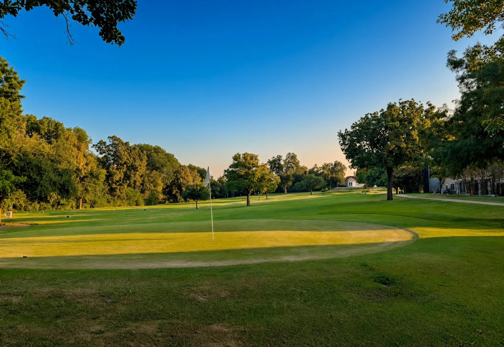 Residents enjoy 3 Par golf! The Lakeside Golf Association sponsors many fun events through the year but residents are free to -walk on- and play as much as you like on most days.