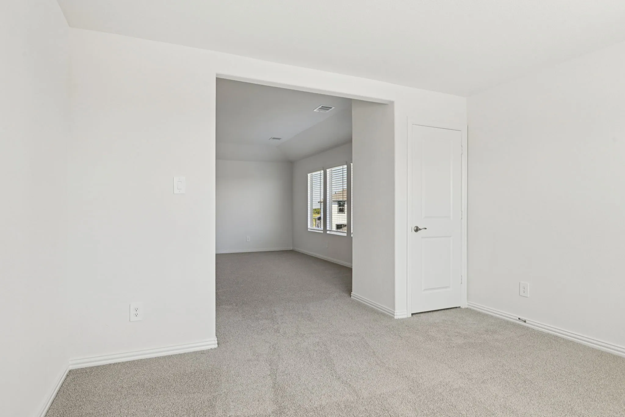 Photo is not of the actual home, but is an inspirational photo of builder’s model home and may depict options, furnishings, and/or decorator features that are not included.