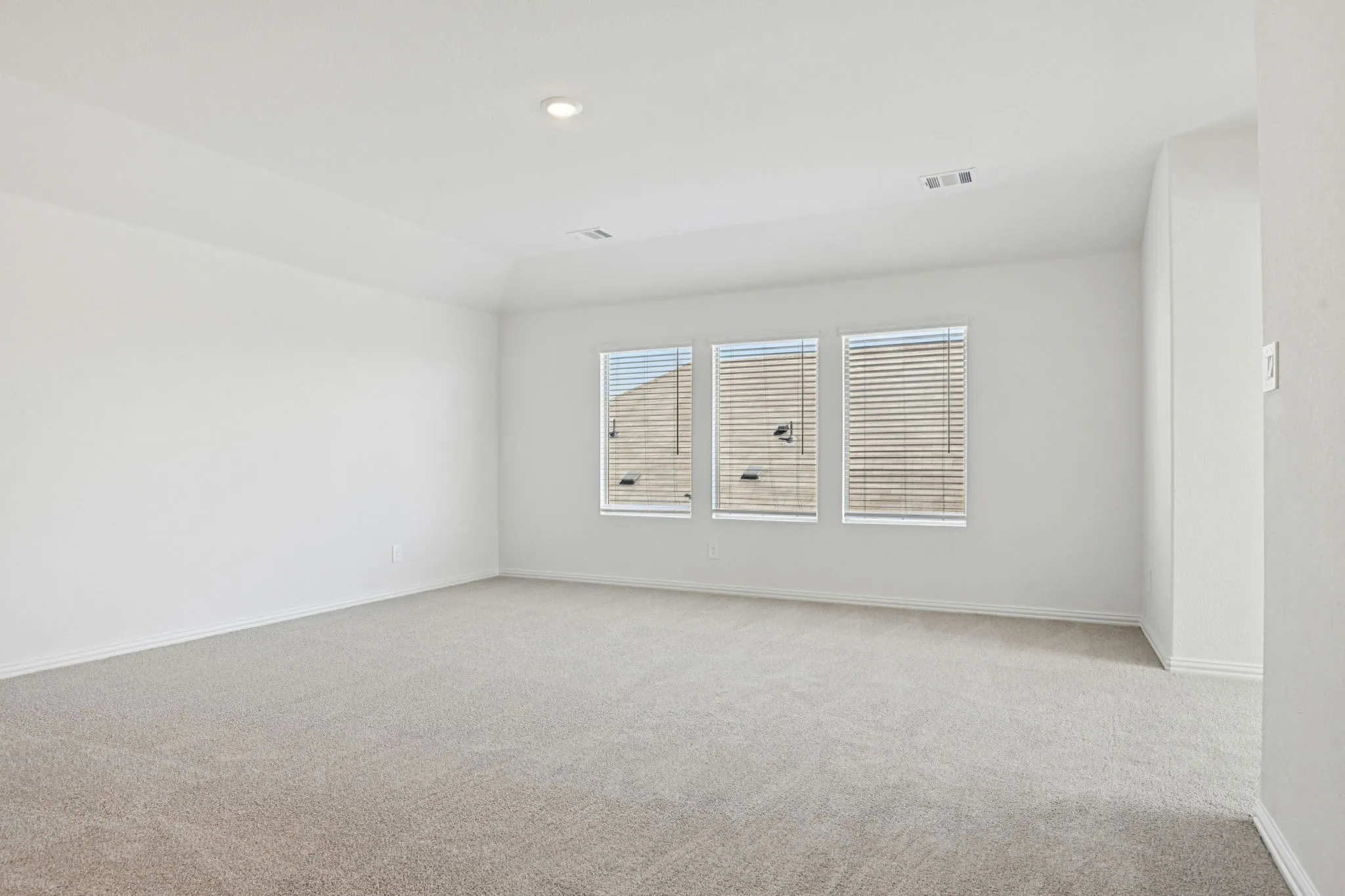 Photo is not of the actual home, but is an inspirational photo of builder’s model home and may depict options, furnishings, and/or decorator features that are not included.