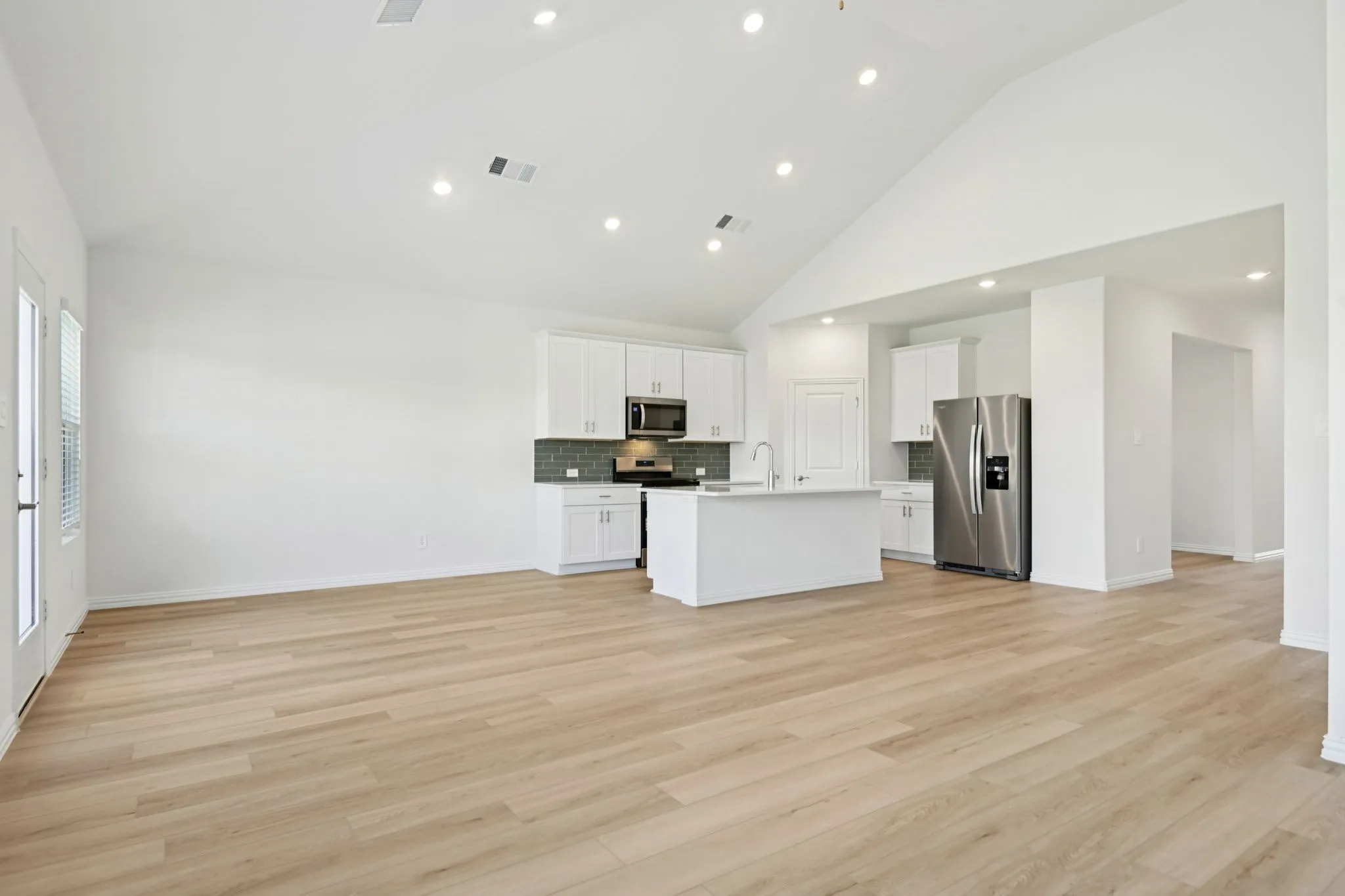 Photo is not of the actual home, but is an inspirational photo of builder’s model home and may depict options, furnishings, and/or decorator features that are not included.