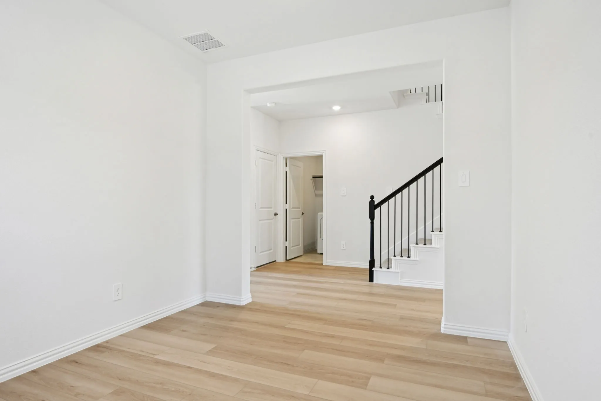 Photo is not of the actual home, but is an inspirational photo of builder’s model home and may depict options, furnishings, and/or decorator features that are not included.
