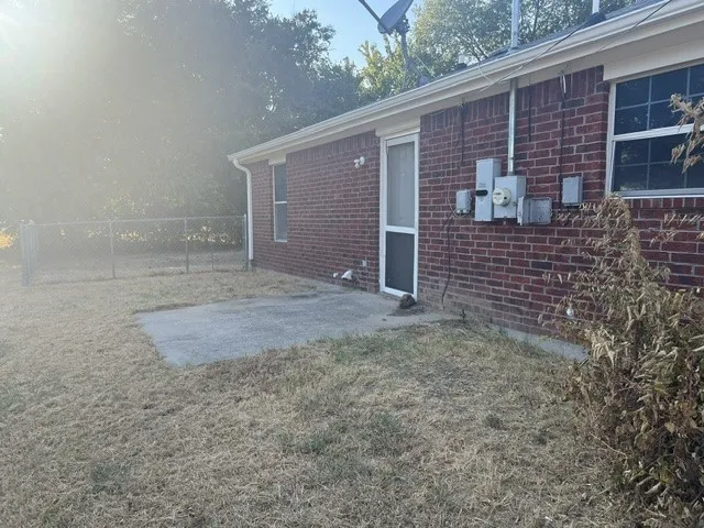 Single Family Residence For Rent in Cooke County , 703 Mill Street, Gainesville, Texas 76240, 3 Bedroom, 1 Bathroom, Garage spaces, 936 Sqft, built in 2005, mls#21382193, Real Estate Agent in Gainesville, Homes For Rent in Cooke county, Homes For Rent in Gainesville, Realtor in Gainesville Texas, Real Estate Brokerage Independent Realty Texas, Luminita Cordes Realtor