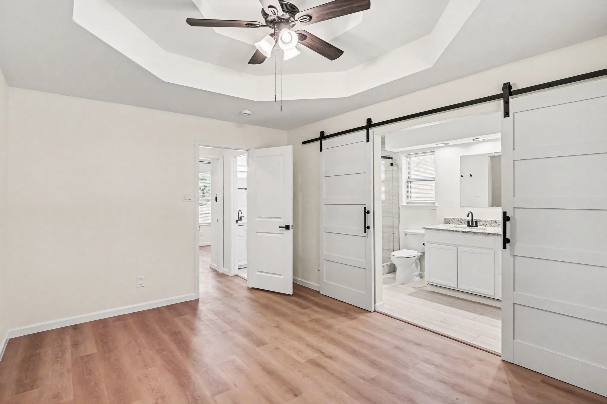 Single Family Residence For Rent in Johnson County , 772 Hampshire Drive, Burleson, Texas 76028, 3 Bedroom, 2 Bathroom, 2 Garage spaces, 1,210 Sqft, built in 1987, mls#21382264, Real Estate Agent in Burleson, Homes For Rent in Johnson county, Homes For Rent in Burleson, Realtor in Burleson Texas, Real Estate Brokerage Independent Realty Texas, Luminita Cordes Realtor