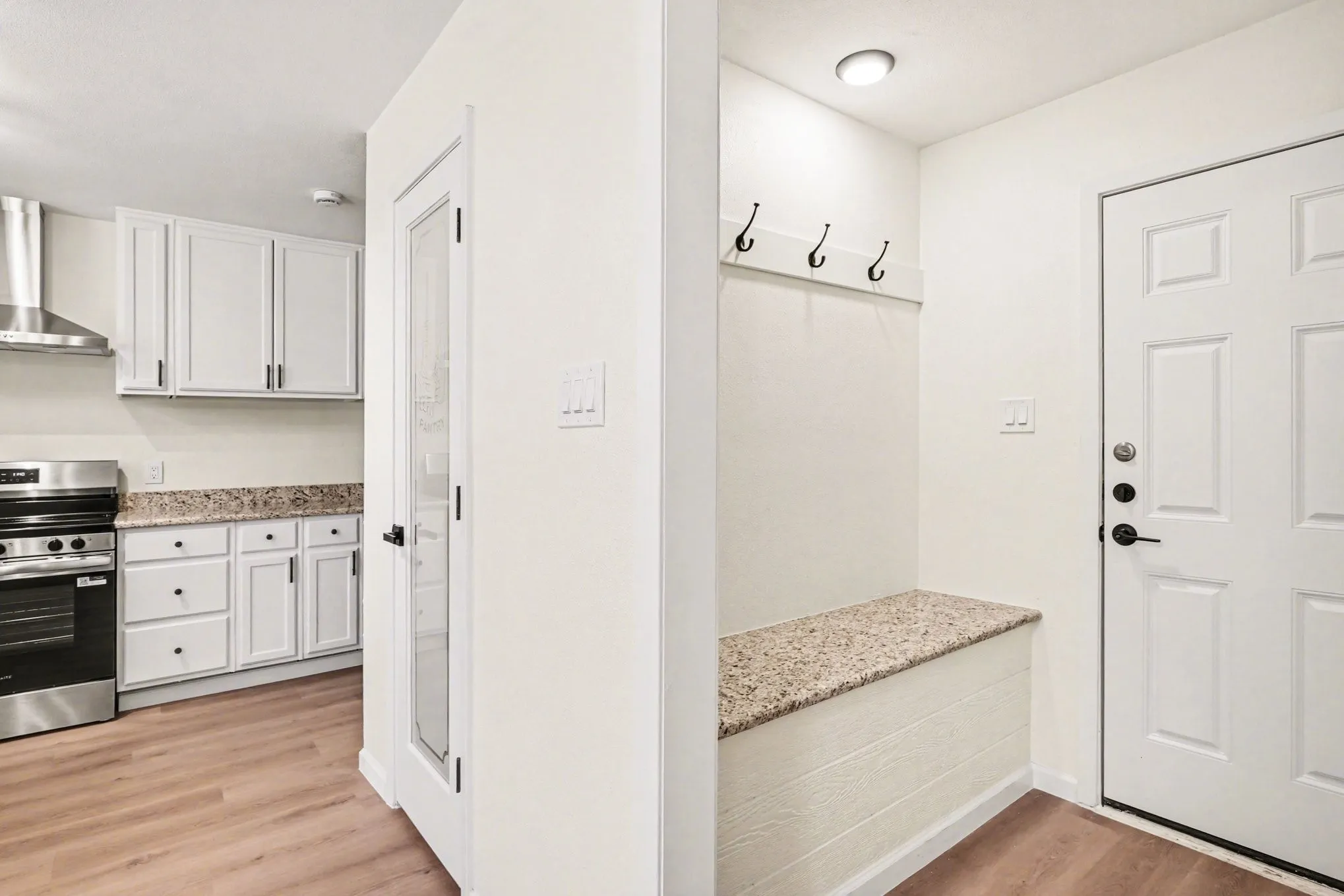 Single Family Residence For Rent in Johnson County , 772 Hampshire Drive, Burleson, Texas 76028, 3 Bedroom, 2 Bathroom, 2 Garage spaces, 1,210 Sqft, built in 1987, mls#21382264, Real Estate Agent in Burleson, Homes For Rent in Johnson county, Homes For Rent in Burleson, Realtor in Burleson Texas, Real Estate Brokerage Independent Realty Texas, Luminita Cordes Realtor