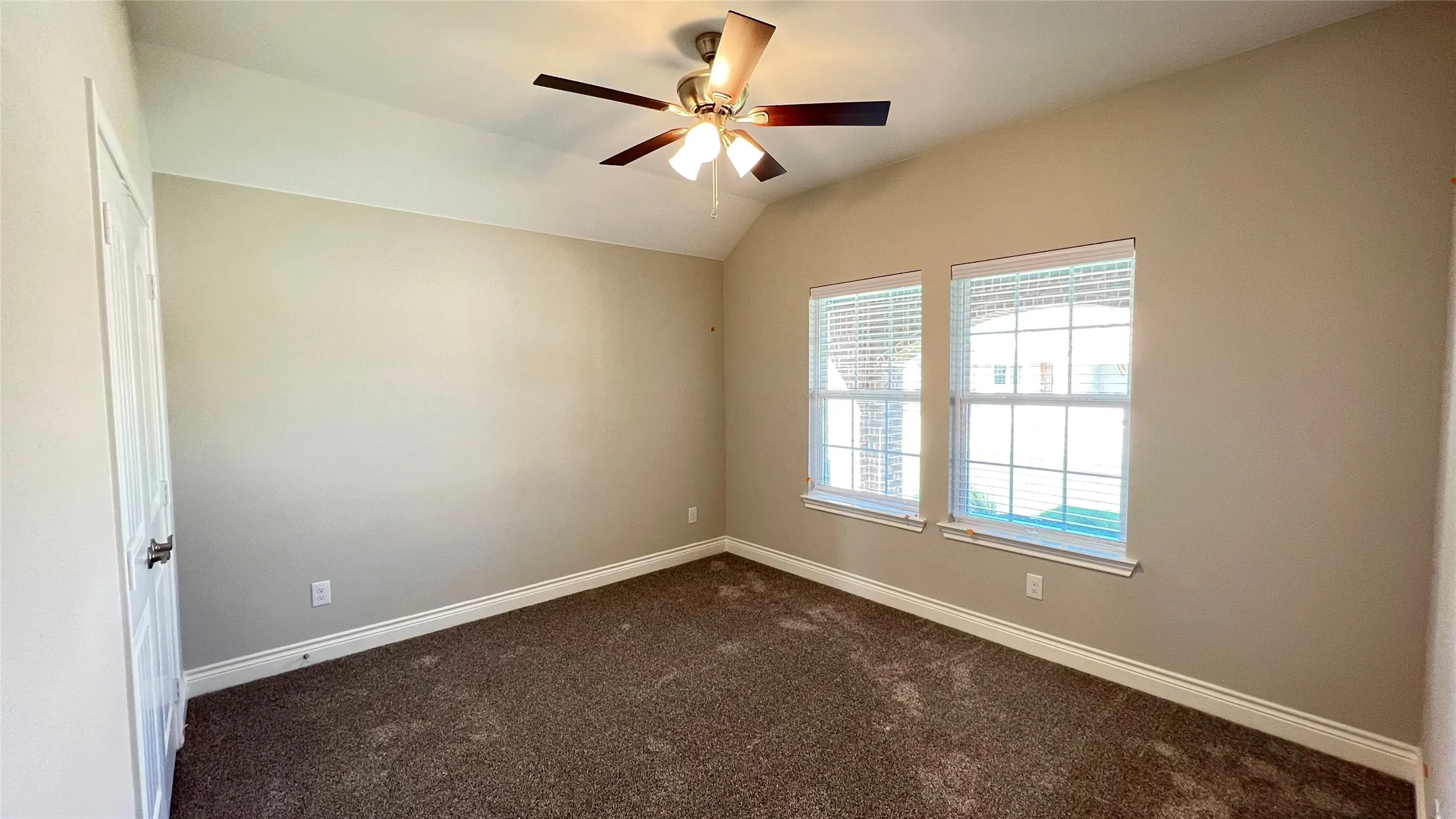 Single Family Residence For Rent in Hunt County , 803 Ransom Way, Greenville, Texas 75402, 3 Bedroom, 2 Bathroom, 2 Garage spaces, 1,605 Sqft, built in 2023, mls#21372334, Real Estate Agent in Greenville, Homes For Rent in Hunt county, Homes For Rent in Greenville, Realtor in Greenville Texas, Real Estate Brokerage Independent Realty Texas, Luminita Cordes Realtor
