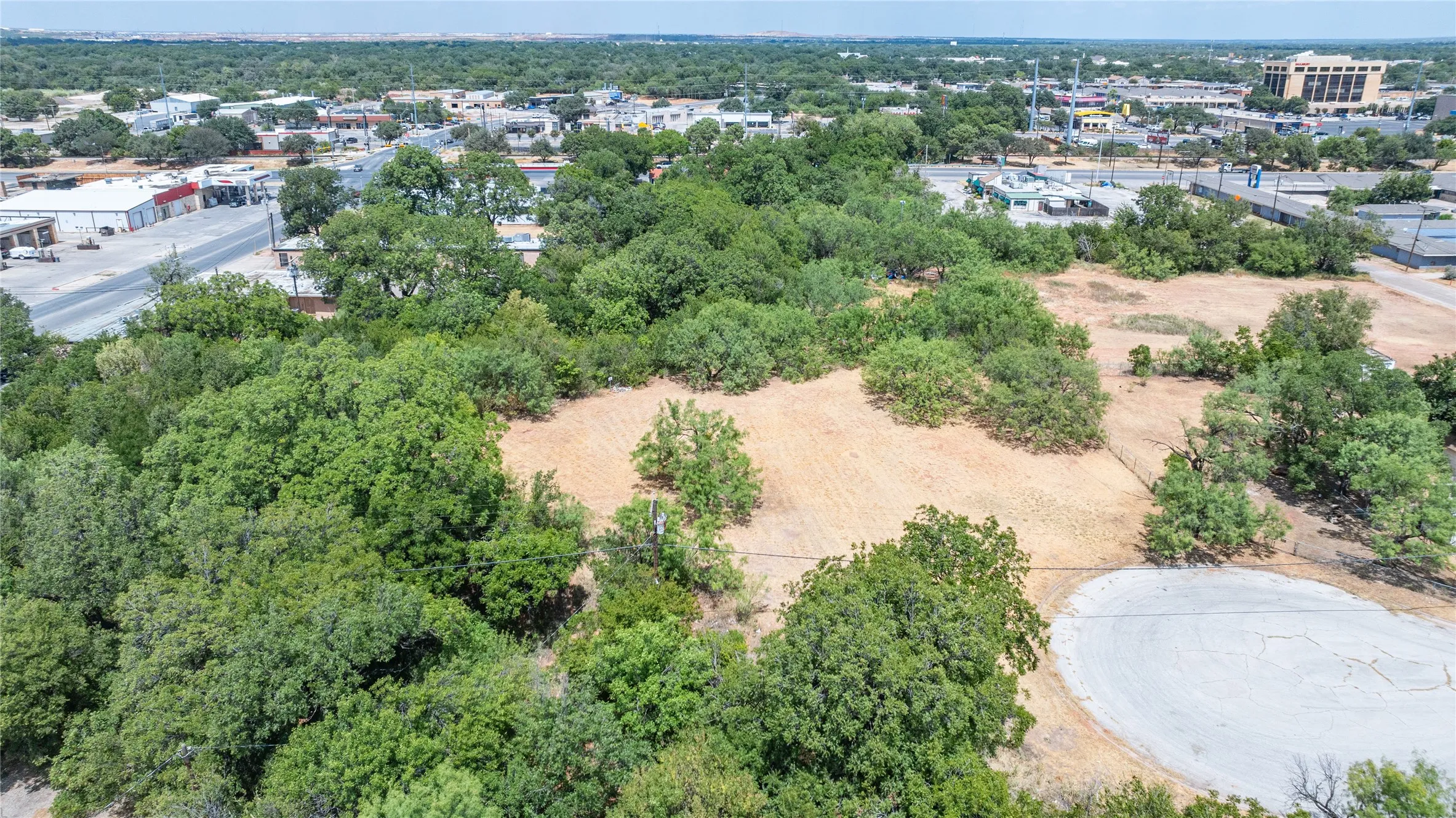 Unimproved Land For Sale in Taylor County , 3624 Russell Avenue, Abilene, Texas 79605, 0, 0, Garage spaces, 0 Sqft, built in 0, mls#21376117, Real Estate Agent in Abilene, Homes For Sale in Taylor county, Homes For Sale in Abilene, Realtor in Abilene Texas, Real Estate Brokerage Independent Realty Texas, Luminita Cordes Realtor