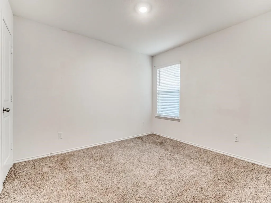 Single Family Residence For Rent in Hunt County , 1008 Silver Maple Lane, Royse City, Texas 75189, 4 Bedroom, 3 Bathroom, 2 Garage spaces, 2,097 Sqft, built in 2020, mls#21382283, Real Estate Agent in Royse City, Homes For Rent in Hunt county, Homes For Rent in Royse City, Realtor in Royse City Texas, Real Estate Brokerage Independent Realty Texas, Luminita Cordes Realtor