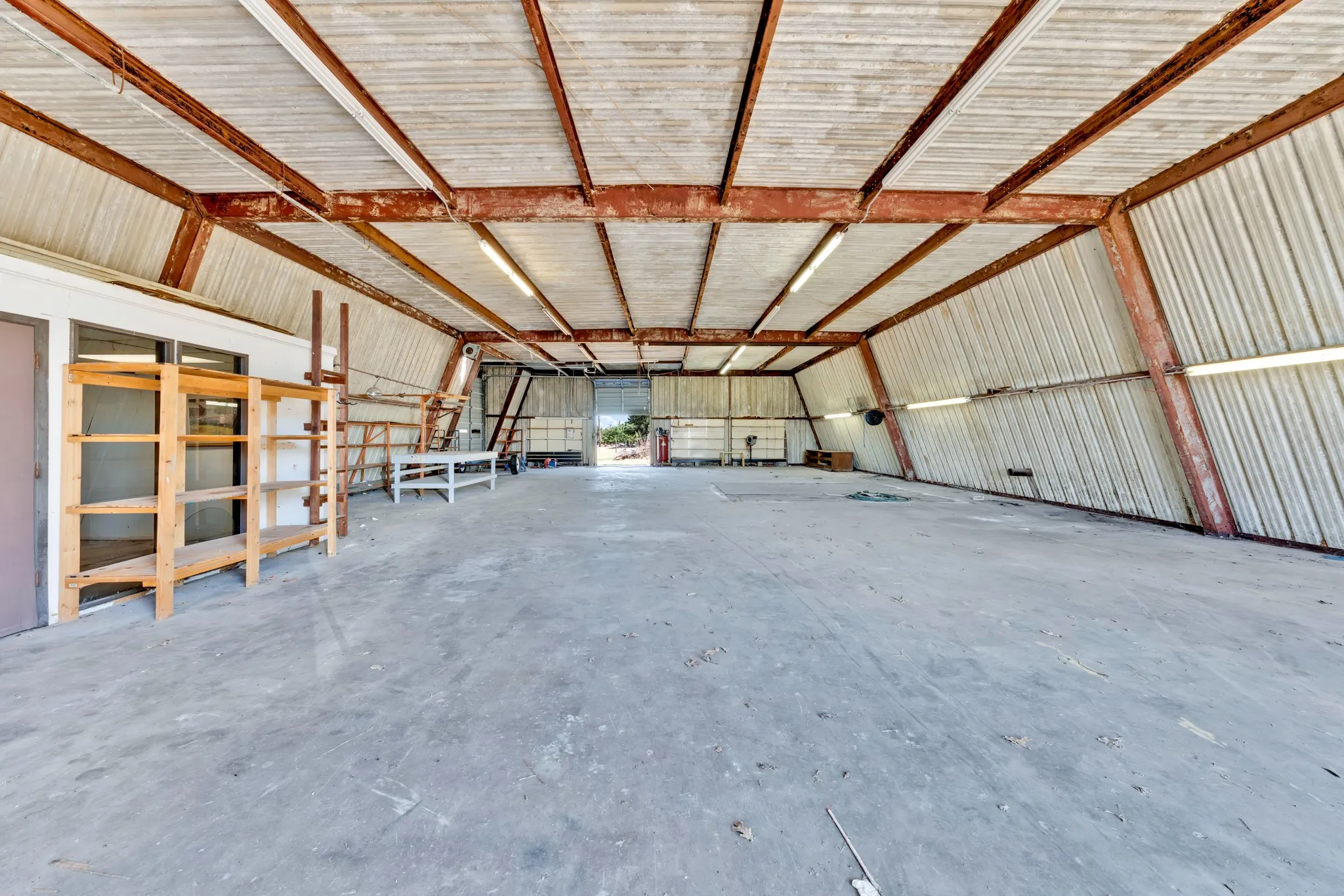 Farm For Sale in Hopkins County , 974 County Road 2310, Sulphur Springs, Texas 75482, 2 Bedroom, 2 Bathroom, Garage spaces, 938 Sqft, built in 1984, mls#21380298, Real Estate Agent in Sulphur Springs, Homes For Sale in Hopkins county, Homes For Sale in Sulphur Springs, Realtor in Sulphur Springs Texas, Real Estate Brokerage Independent Realty Texas, Luminita Cordes Realtor