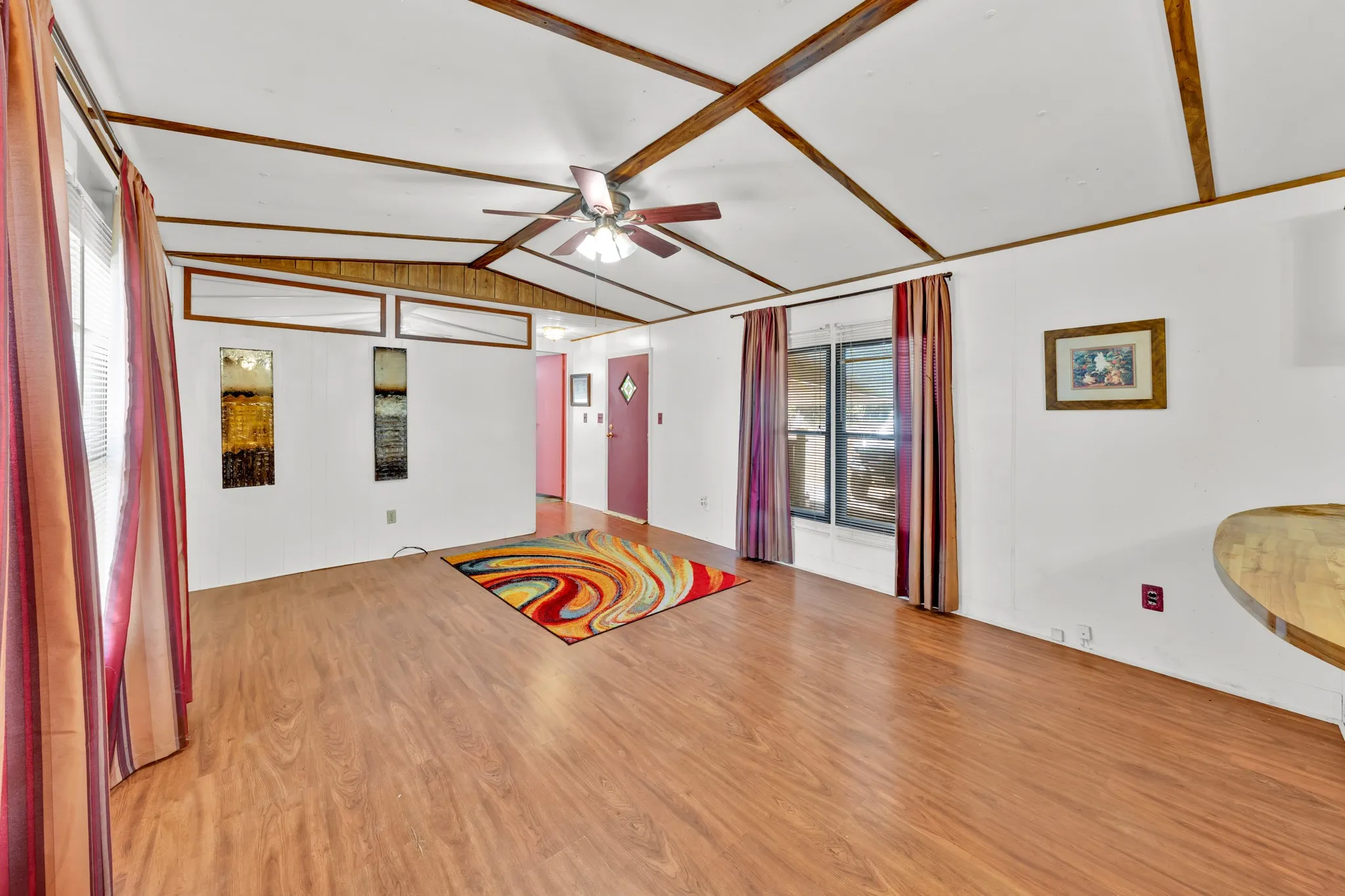 Farm For Sale in Hopkins County , 974 County Road 2310, Sulphur Springs, Texas 75482, 2 Bedroom, 2 Bathroom, Garage spaces, 938 Sqft, built in 1984, mls#21380298, Real Estate Agent in Sulphur Springs, Homes For Sale in Hopkins county, Homes For Sale in Sulphur Springs, Realtor in Sulphur Springs Texas, Real Estate Brokerage Independent Realty Texas, Luminita Cordes Realtor