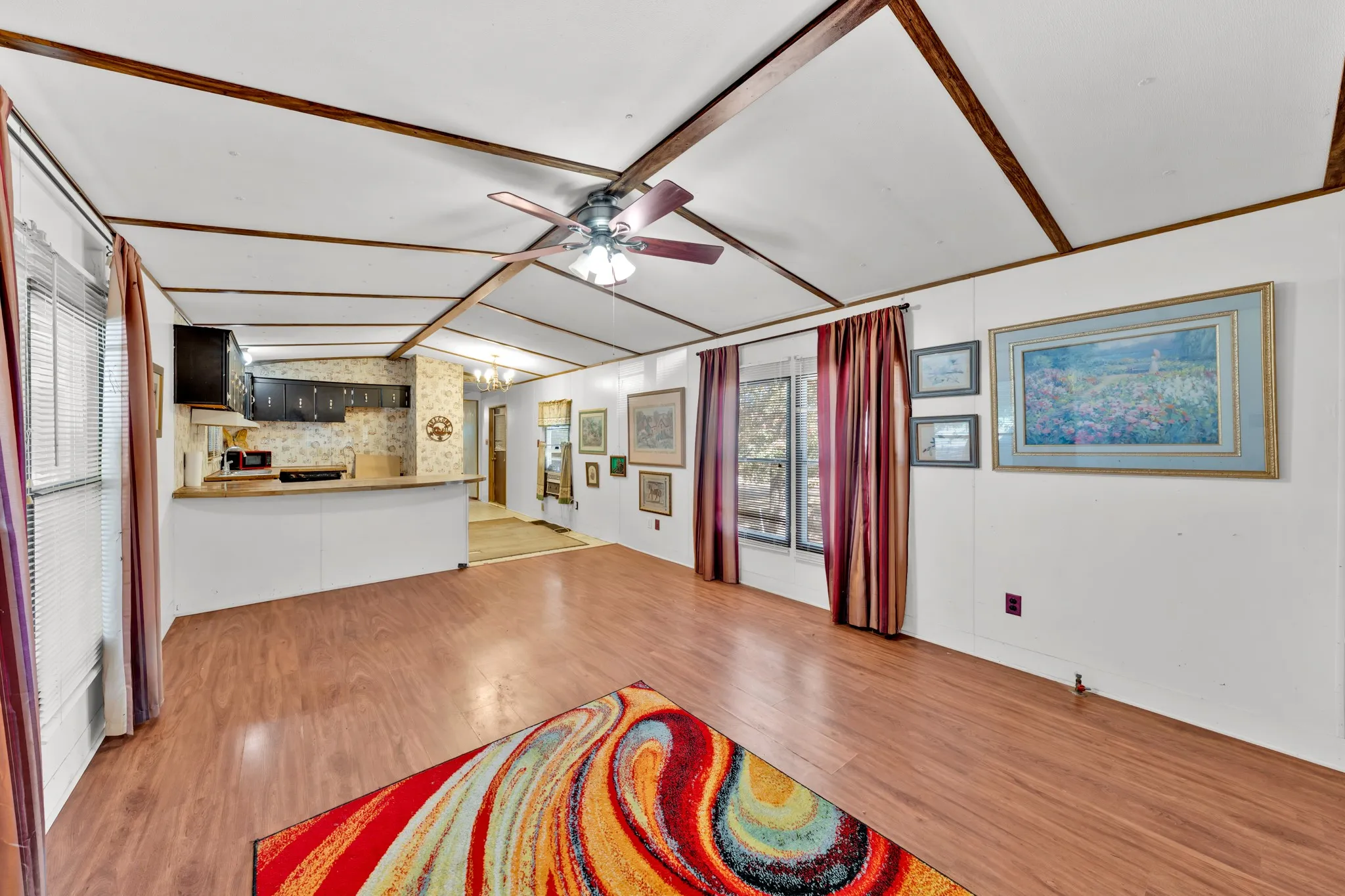 Farm For Sale in Hopkins County , 974 County Road 2310, Sulphur Springs, Texas 75482, 2 Bedroom, 2 Bathroom, Garage spaces, 938 Sqft, built in 1984, mls#21380298, Real Estate Agent in Sulphur Springs, Homes For Sale in Hopkins county, Homes For Sale in Sulphur Springs, Realtor in Sulphur Springs Texas, Real Estate Brokerage Independent Realty Texas, Luminita Cordes Realtor