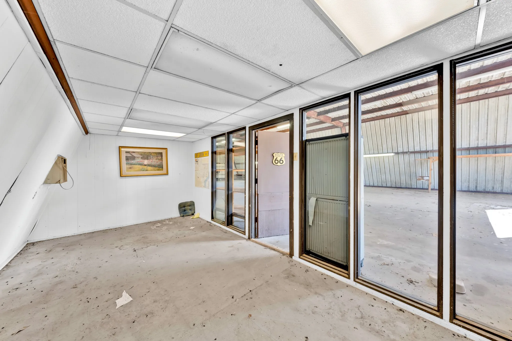 Farm For Sale in Hopkins County , 974 County Road 2310, Sulphur Springs, Texas 75482, 2 Bedroom, 2 Bathroom, Garage spaces, 938 Sqft, built in 1984, mls#21380298, Real Estate Agent in Sulphur Springs, Homes For Sale in Hopkins county, Homes For Sale in Sulphur Springs, Realtor in Sulphur Springs Texas, Real Estate Brokerage Independent Realty Texas, Luminita Cordes Realtor