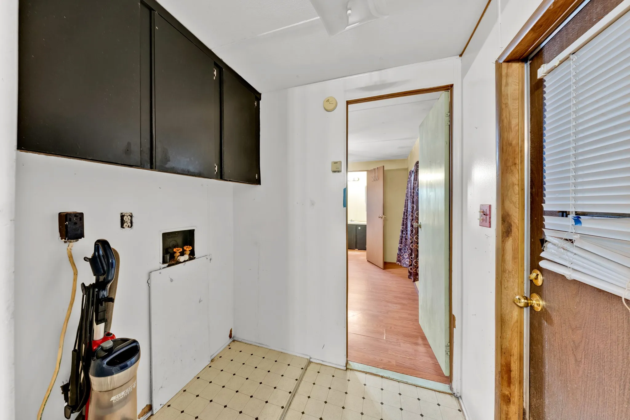 Farm For Sale in Hopkins County , 974 County Road 2310, Sulphur Springs, Texas 75482, 2 Bedroom, 2 Bathroom, Garage spaces, 938 Sqft, built in 1984, mls#21380298, Real Estate Agent in Sulphur Springs, Homes For Sale in Hopkins county, Homes For Sale in Sulphur Springs, Realtor in Sulphur Springs Texas, Real Estate Brokerage Independent Realty Texas, Luminita Cordes Realtor